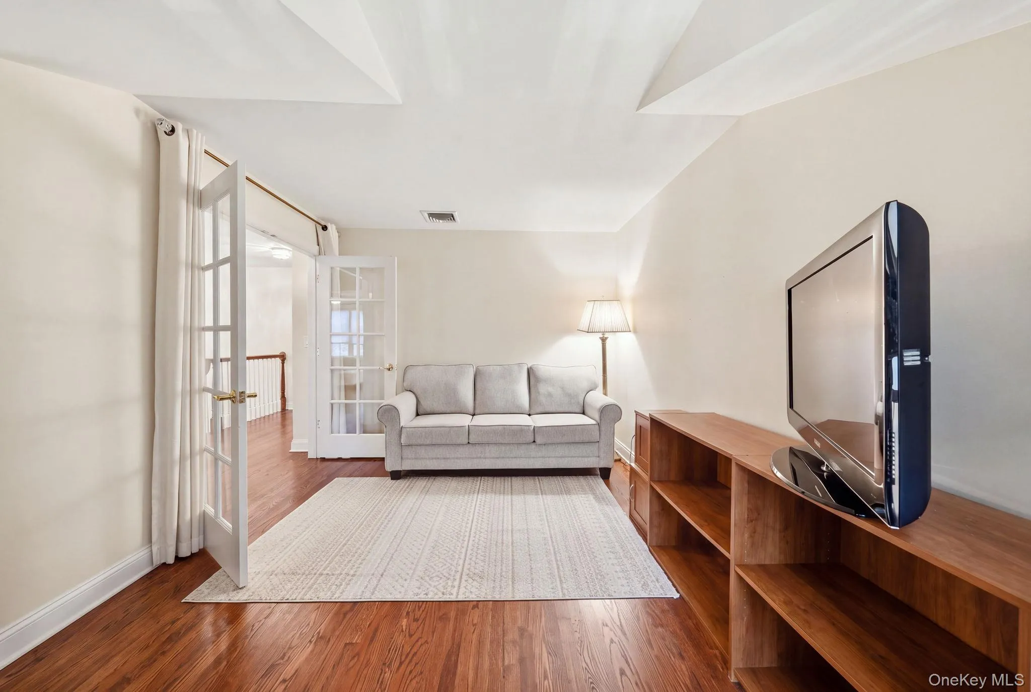 3 Baltusrol Court, Cortlandt, NY, 2 Bedrooms Bedrooms, 8 Rooms Rooms,3 BathroomsBathrooms,Residential,For Rent,Baltusrol,0,1054240 3 Baltusrol Court, Cortlandt, NY, 2 Bedrooms Bedrooms, 8 Rooms Rooms,3 BathroomsBathrooms,Residential,For Rent,Baltusrol,0,1054240