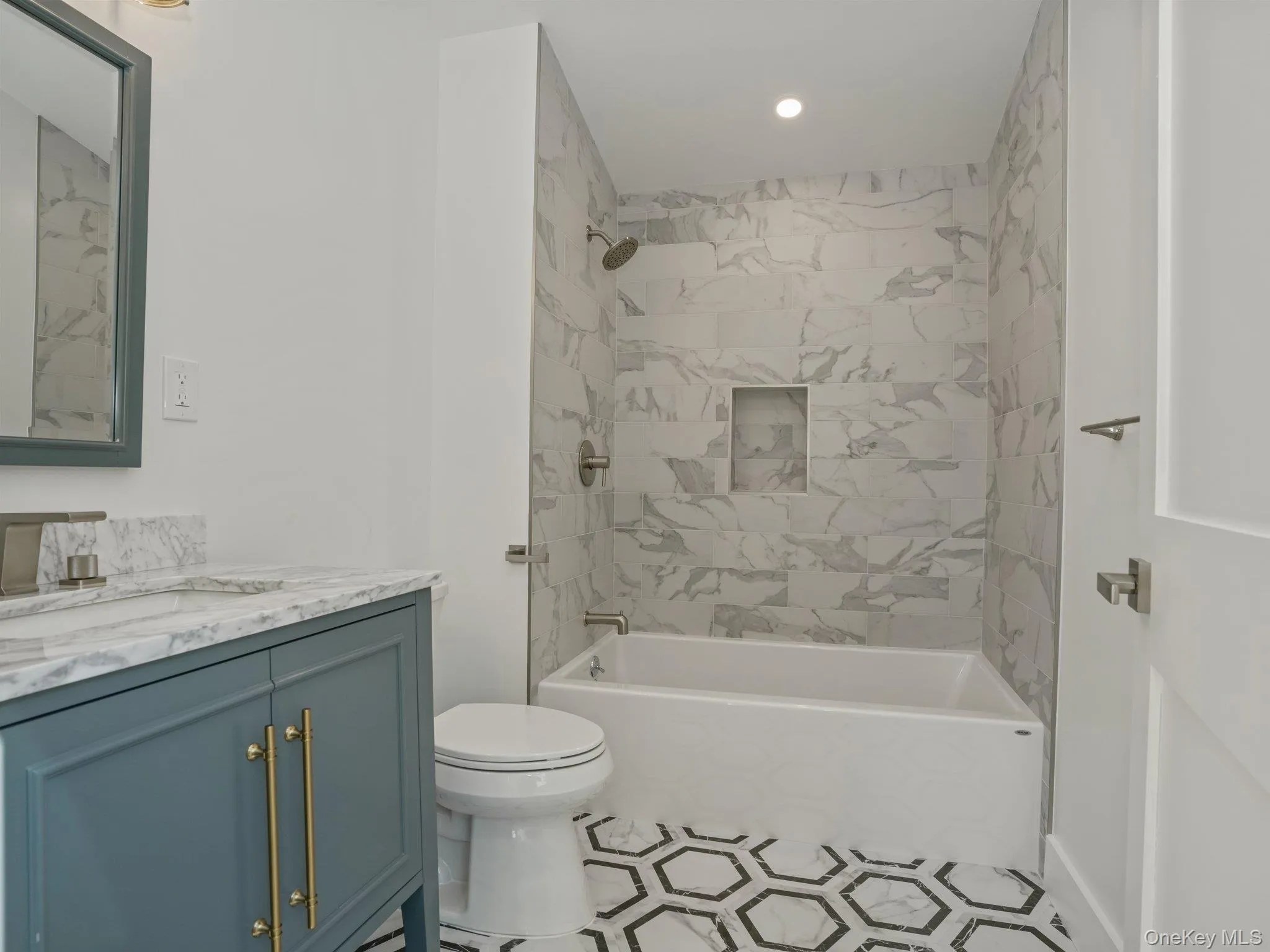 67 Heatherdell Road, Greenburgh, NY, 4 Bedroom Bedrooms, 12 Room Rooms,3 BathroomBathrooms,Residential Lease,For Rent,Heatherdell,0,1054242 67 Heatherdell Road, Greenburgh, NY, 4 Bedroom Bedrooms, 12 Room Rooms,3 BathroomBathrooms,Residential Lease,For Rent,Heatherdell,0,1054242