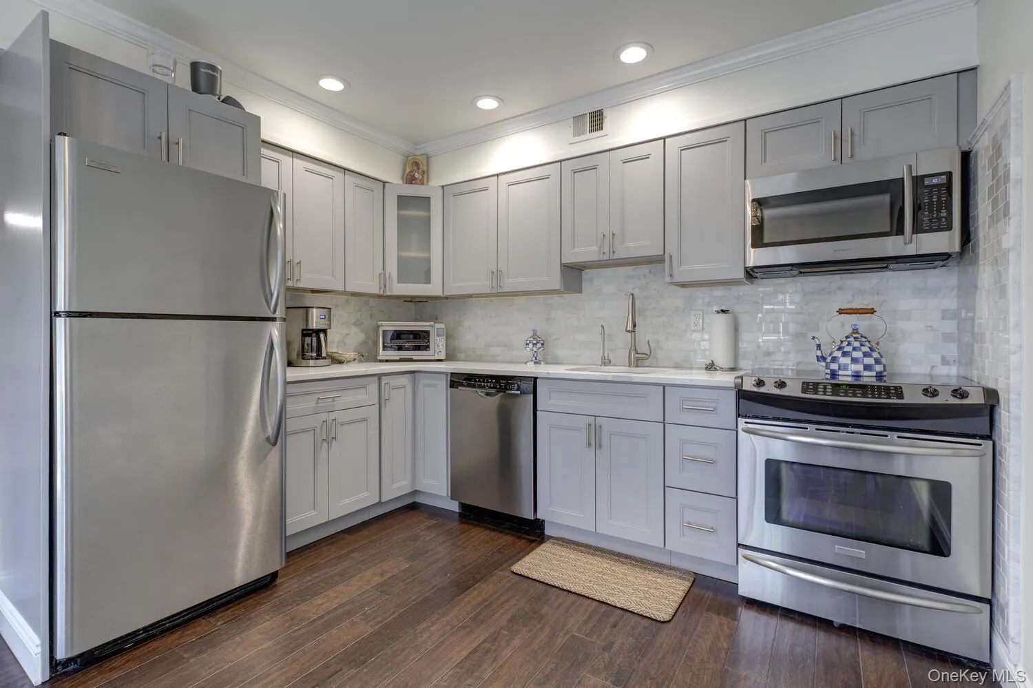 2 Woodtree Drive, Oyster Bay, NY, 3 Bedrooms Bedrooms, 6 Rooms Rooms,2 BathroomsBathrooms,Residential,For Rent,Woodtree,0,1054251 2 Woodtree Drive, Oyster Bay, NY, 3 Bedrooms Bedrooms, 6 Rooms Rooms,2 BathroomsBathrooms,Residential,For Rent,Woodtree,0,1054251