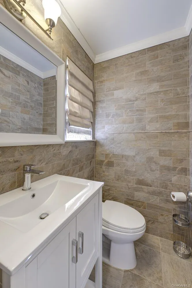 2 Woodtree Drive, Oyster Bay, NY, 3 Bedrooms Bedrooms, 6 Rooms Rooms,2 BathroomsBathrooms,Residential,For Rent,Woodtree,0,1054251 2 Woodtree Drive, Oyster Bay, NY, 3 Bedrooms Bedrooms, 6 Rooms Rooms,2 BathroomsBathrooms,Residential,For Rent,Woodtree,0,1054251