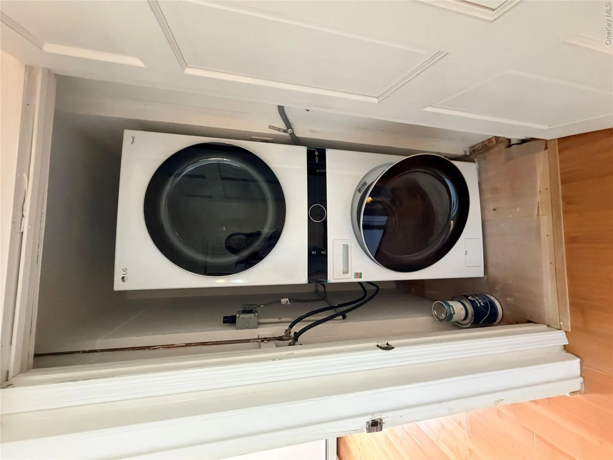4 Carriage Ln, Hempstead, NY, 4 Bedrooms Bedrooms, 8 Rooms Rooms,2 BathroomsBathrooms,Residential Lease,For Rent,Ln,0,1054258 4 Carriage Ln, Hempstead, NY, 4 Bedrooms Bedrooms, 8 Rooms Rooms,2 BathroomsBathrooms,Residential Lease,For Rent,Ln,0,1054258