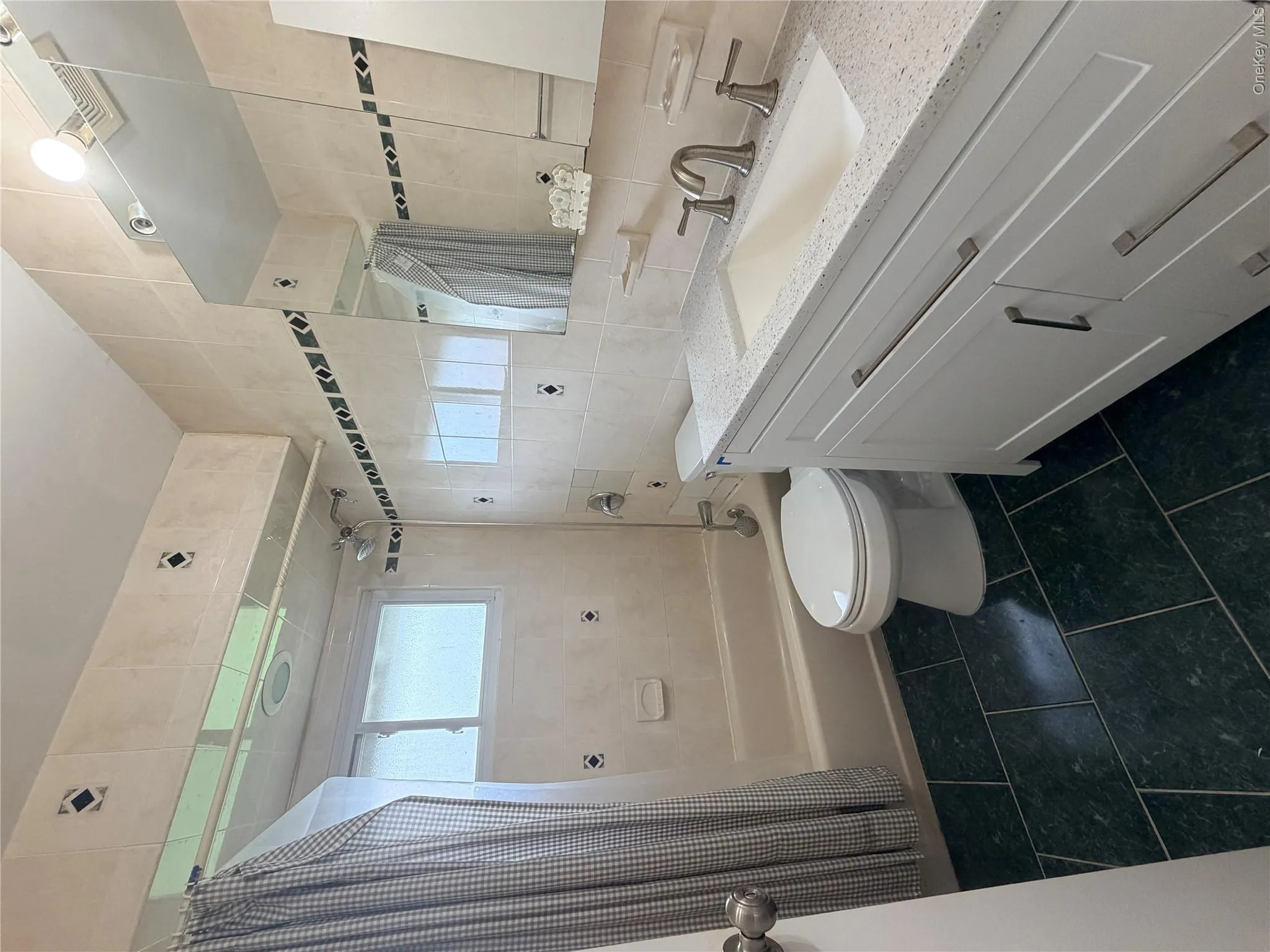 4 Carriage Ln, Hempstead, NY, 4 Bedrooms Bedrooms, 8 Rooms Rooms,2 BathroomsBathrooms,Residential Lease,For Rent,Ln,0,1054258 4 Carriage Ln, Hempstead, NY, 4 Bedrooms Bedrooms, 8 Rooms Rooms,2 BathroomsBathrooms,Residential Lease,For Rent,Ln,0,1054258