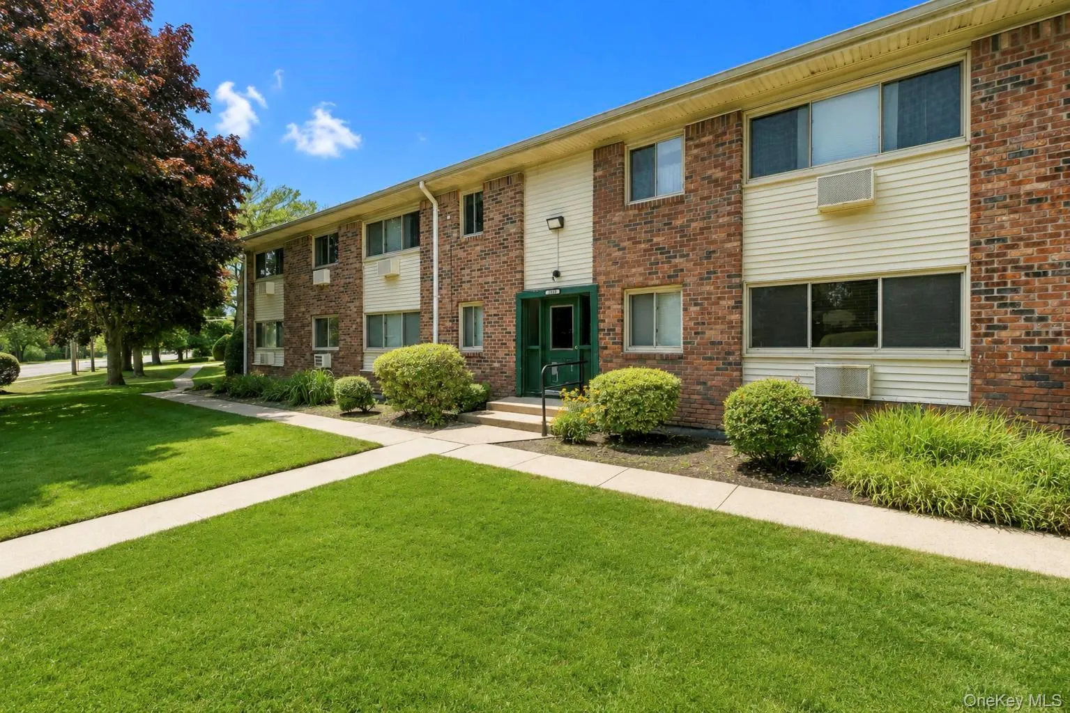 2439 Union Boulevard, Islip, NY, 1 Bedroom Bedrooms, 4 Rooms Rooms,1 BathroomBathrooms,Residential,For Rent,Union,0,1054259 2439 Union Boulevard, Islip, NY, 1 Bedroom Bedrooms, 4 Rooms Rooms,1 BathroomBathrooms,Residential,For Rent,Union,0,1054259