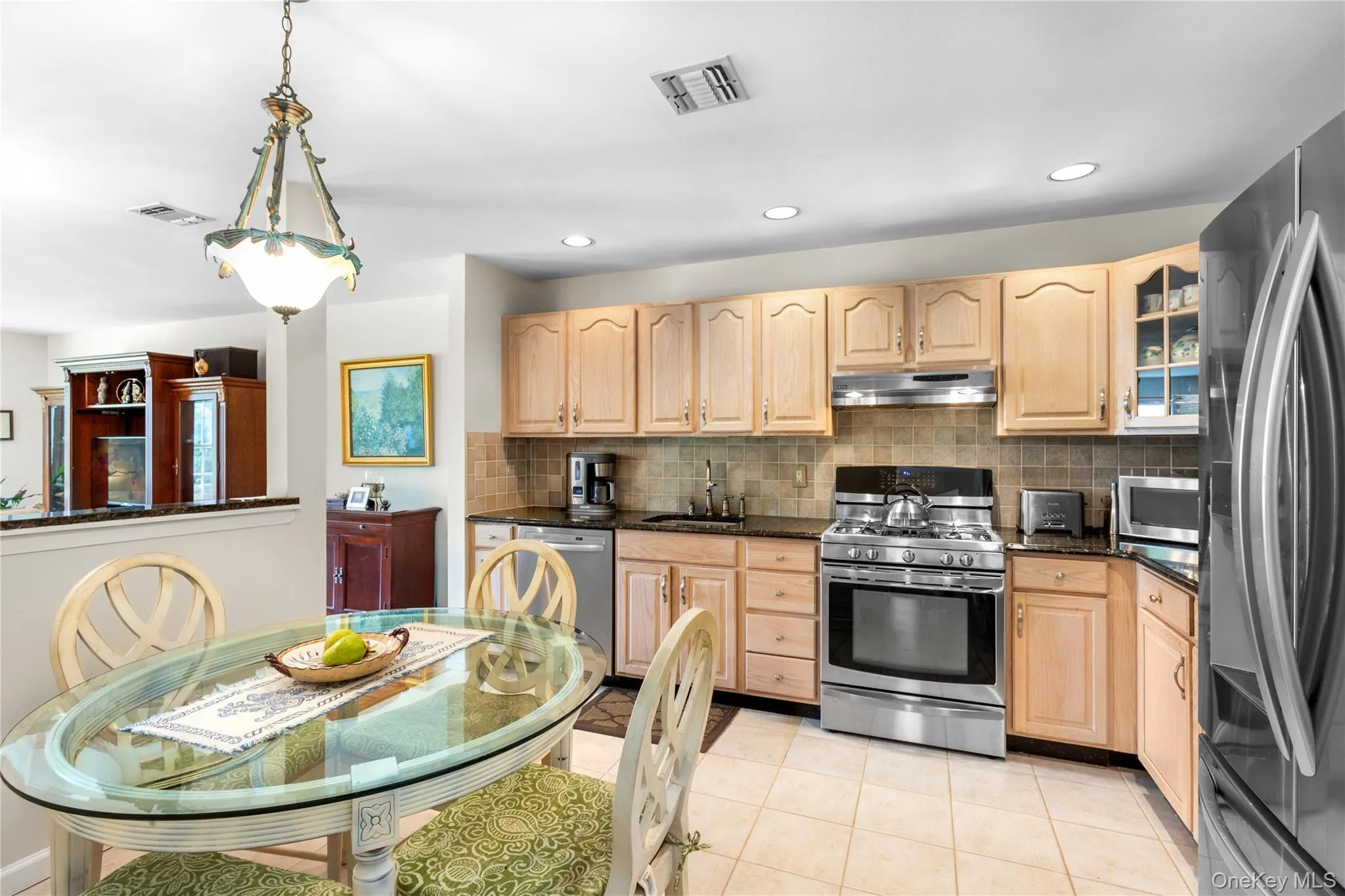 317 Erik Drive, Brookhaven, NY, 3 Bedrooms Bedrooms, 7 Rooms Rooms,2 BathroomsBathrooms,Residential,For Rent,Erik,0,1054265 317 Erik Drive, Brookhaven, NY, 3 Bedrooms Bedrooms, 7 Rooms Rooms,2 BathroomsBathrooms,Residential,For Rent,Erik,0,1054265