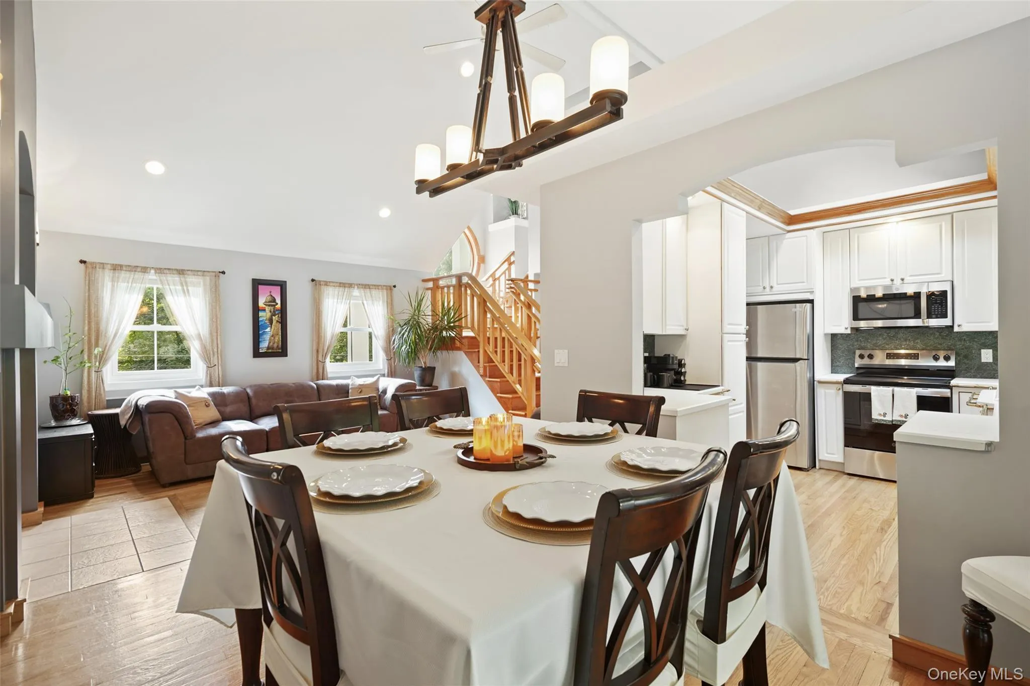 17 Glenna Drive, Carmel, NY, 3 Bedrooms Bedrooms, 7 Rooms Rooms,3 BathroomsBathrooms,Residential,For Rent,Glenna,0,1054267 17 Glenna Drive, Carmel, NY, 3 Bedrooms Bedrooms, 7 Rooms Rooms,3 BathroomsBathrooms,Residential,For Rent,Glenna,0,1054267