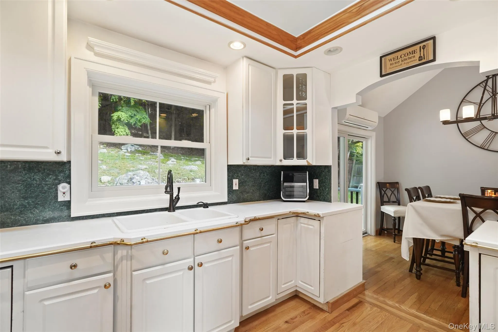 17 Glenna Drive, Carmel, NY, 3 Bedrooms Bedrooms, 7 Rooms Rooms,3 BathroomsBathrooms,Residential,For Rent,Glenna,0,1054267 17 Glenna Drive, Carmel, NY, 3 Bedrooms Bedrooms, 7 Rooms Rooms,3 BathroomsBathrooms,Residential,For Rent,Glenna,0,1054267