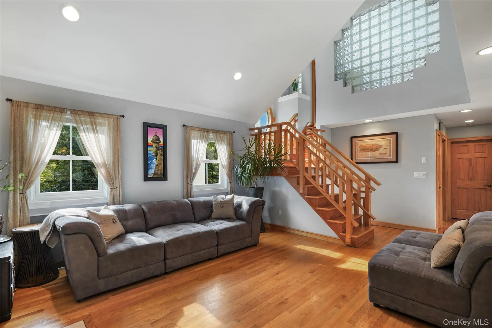 17 Glenna Drive, Carmel, NY, 3 Bedrooms Bedrooms, 7 Rooms Rooms,3 BathroomsBathrooms,Residential,For Rent,Glenna,0,1054267 17 Glenna Drive, Carmel, NY, 3 Bedrooms Bedrooms, 7 Rooms Rooms,3 BathroomsBathrooms,Residential,For Rent,Glenna,0,1054267
