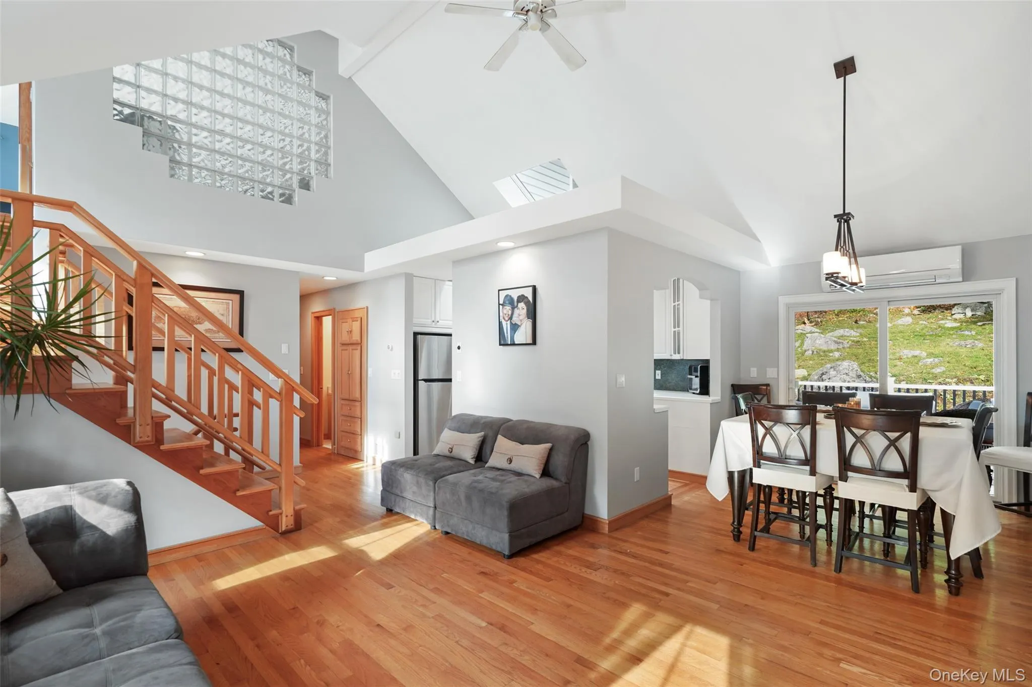17 Glenna Drive, Carmel, NY, 3 Bedrooms Bedrooms, 7 Rooms Rooms,3 BathroomsBathrooms,Residential,For Rent,Glenna,0,1054267 17 Glenna Drive, Carmel, NY, 3 Bedrooms Bedrooms, 7 Rooms Rooms,3 BathroomsBathrooms,Residential,For Rent,Glenna,0,1054267