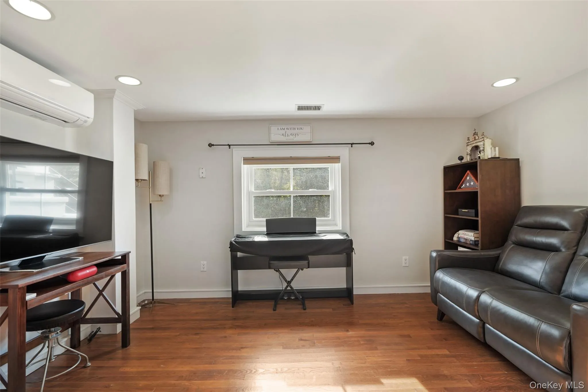 17 Glenna Drive, Carmel, NY, 3 Bedrooms Bedrooms, 7 Rooms Rooms,3 BathroomsBathrooms,Residential,For Rent,Glenna,0,1054267 17 Glenna Drive, Carmel, NY, 3 Bedrooms Bedrooms, 7 Rooms Rooms,3 BathroomsBathrooms,Residential,For Rent,Glenna,0,1054267