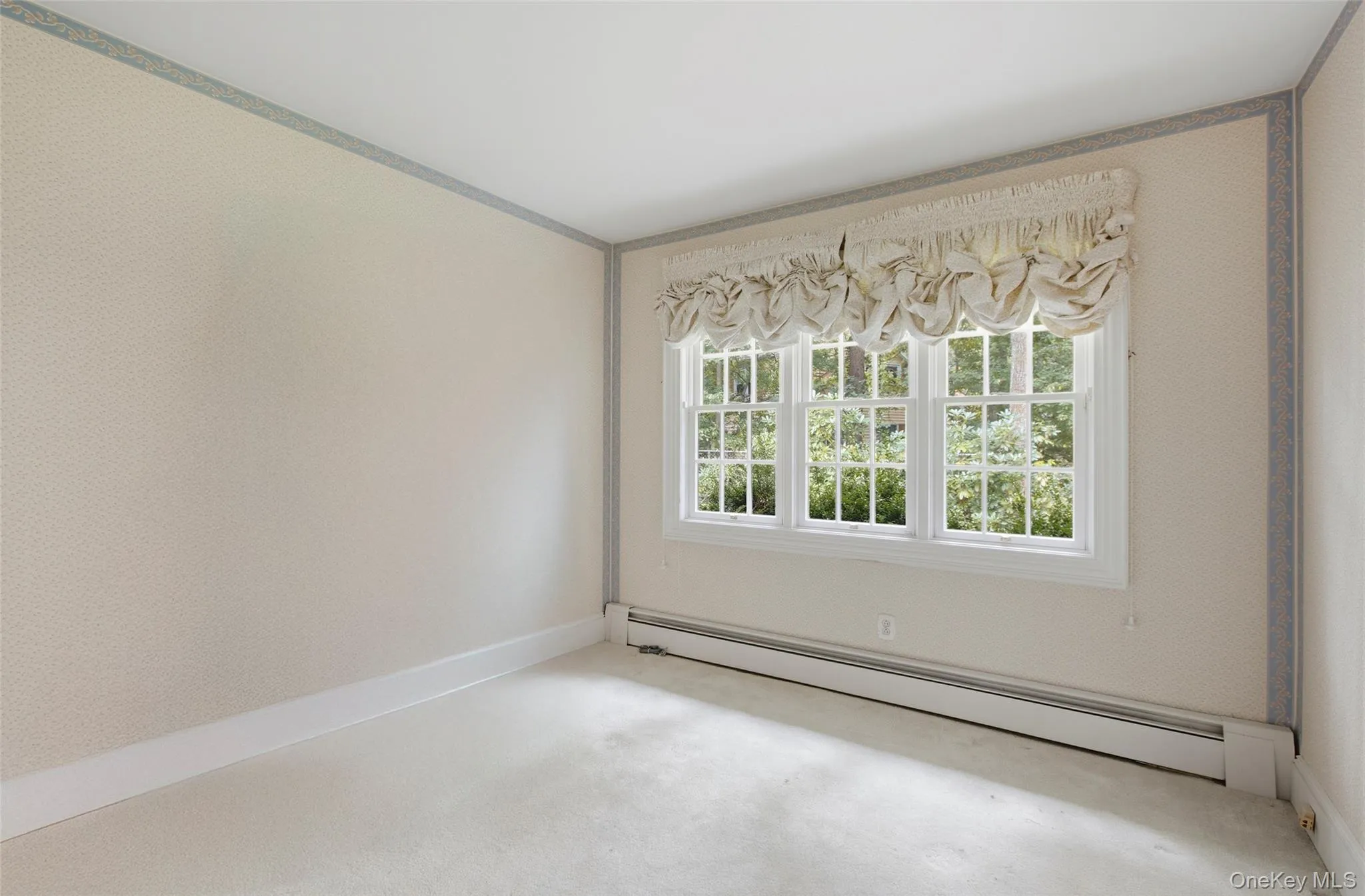7 Franko Lane, Brookhaven, NY, 3 Bedrooms Bedrooms, 7 Rooms Rooms,2 BathroomsBathrooms,Residential,For Rent,Franko,0,1054269 7 Franko Lane, Brookhaven, NY, 3 Bedrooms Bedrooms, 7 Rooms Rooms,2 BathroomsBathrooms,Residential,For Rent,Franko,0,1054269