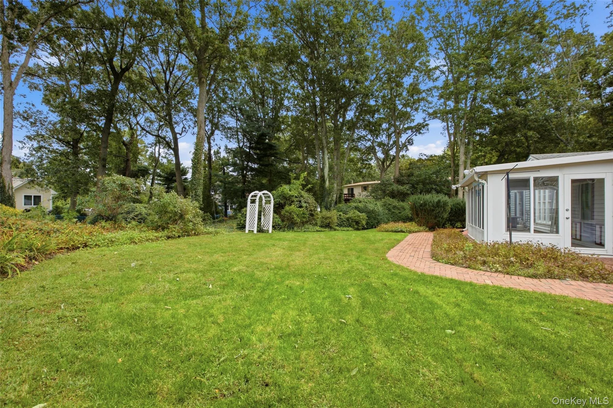 7 Franko Lane, Brookhaven, NY, 3 Bedrooms Bedrooms, 7 Rooms Rooms,2 BathroomsBathrooms,Residential,For Rent,Franko,0,1054269 7 Franko Lane, Brookhaven, NY, 3 Bedrooms Bedrooms, 7 Rooms Rooms,2 BathroomsBathrooms,Residential,For Rent,Franko,0,1054269