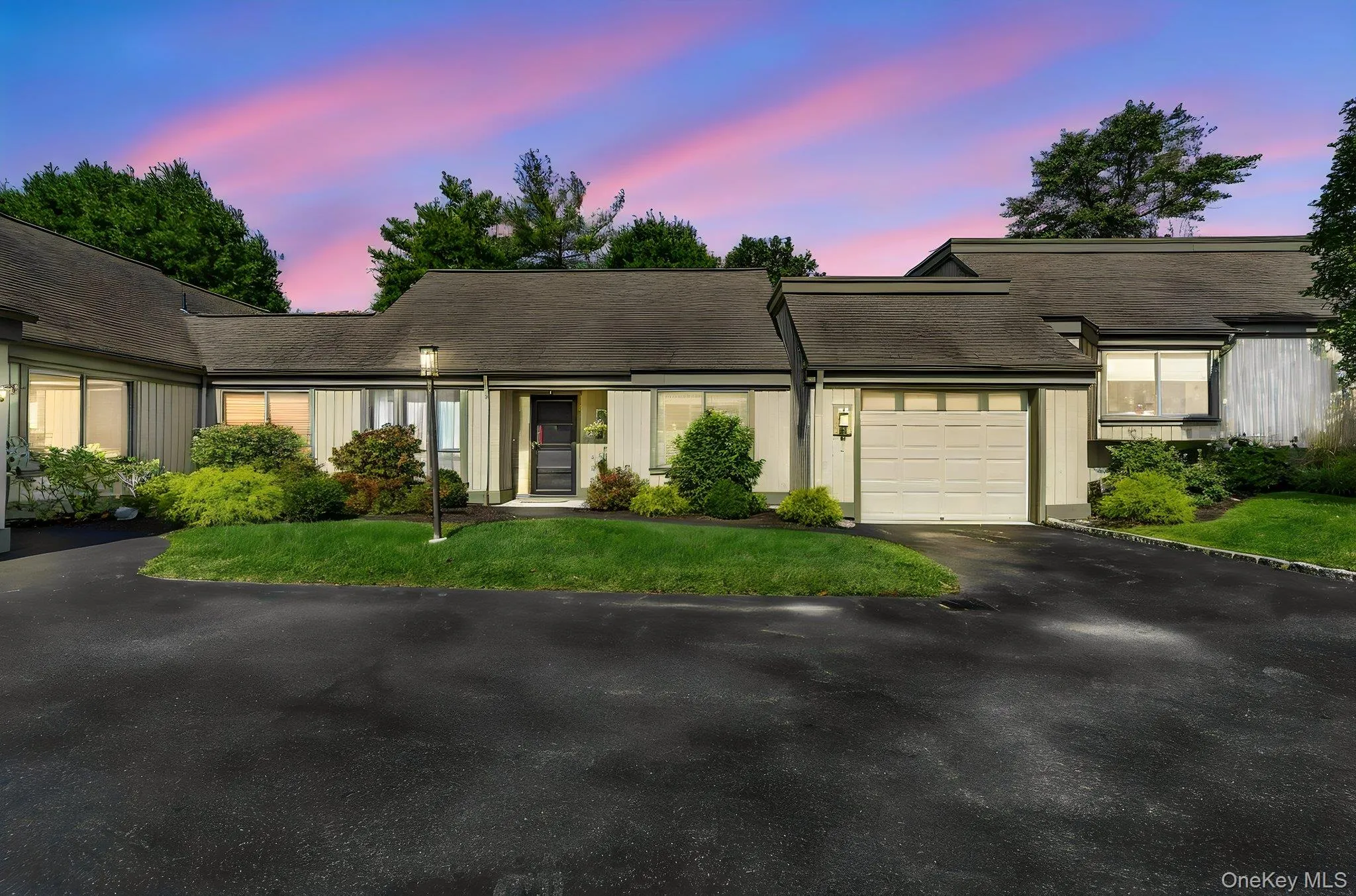 512 Heritage Hills, Somers, NY, 2 Bedrooms Bedrooms, 5 Rooms Rooms,2 BathroomsBathrooms,Residential,For Rent,Heritage Hills,0,1054270 512 Heritage Hills, Somers, NY, 2 Bedrooms Bedrooms, 5 Rooms Rooms,2 BathroomsBathrooms,Residential,For Rent,Heritage Hills,0,1054270