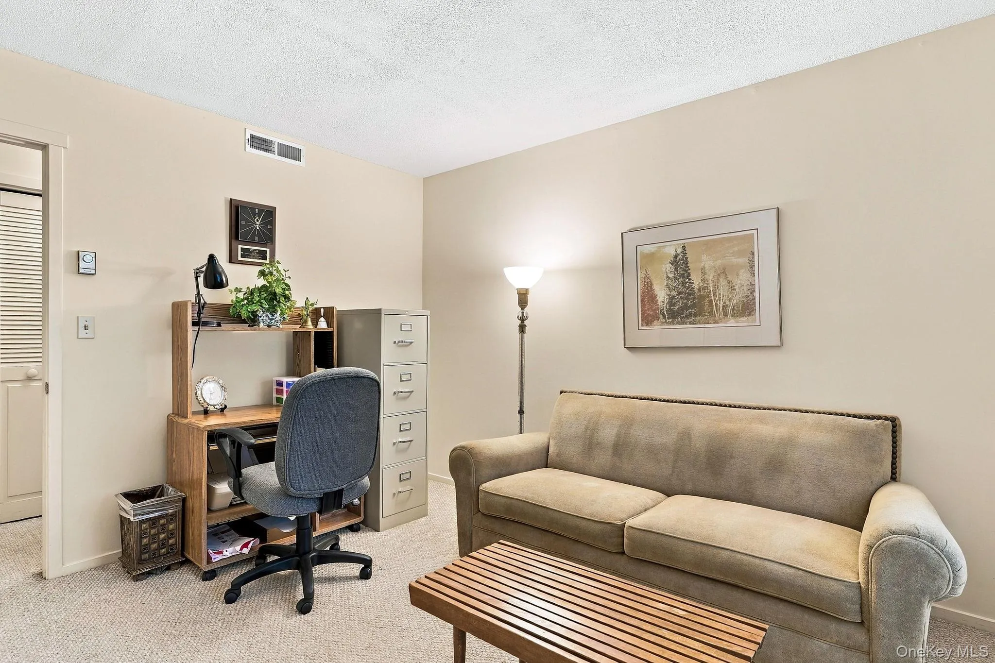 2nd Bedroom/Den 2nd Bedroom/Den