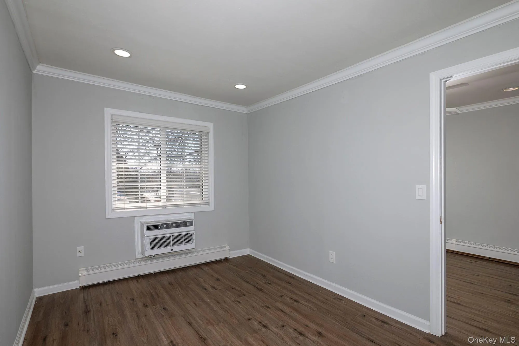 3 Willowbrook Road, Islip, NY, 1 Bedroom Bedrooms, 3 Rooms Rooms,1 BathroomBathrooms,Residential Lease,For Rent,Willowbrook,0,1054274 3 Willowbrook Road, Islip, NY, 1 Bedroom Bedrooms, 3 Rooms Rooms,1 BathroomBathrooms,Residential Lease,For Rent,Willowbrook,0,1054274