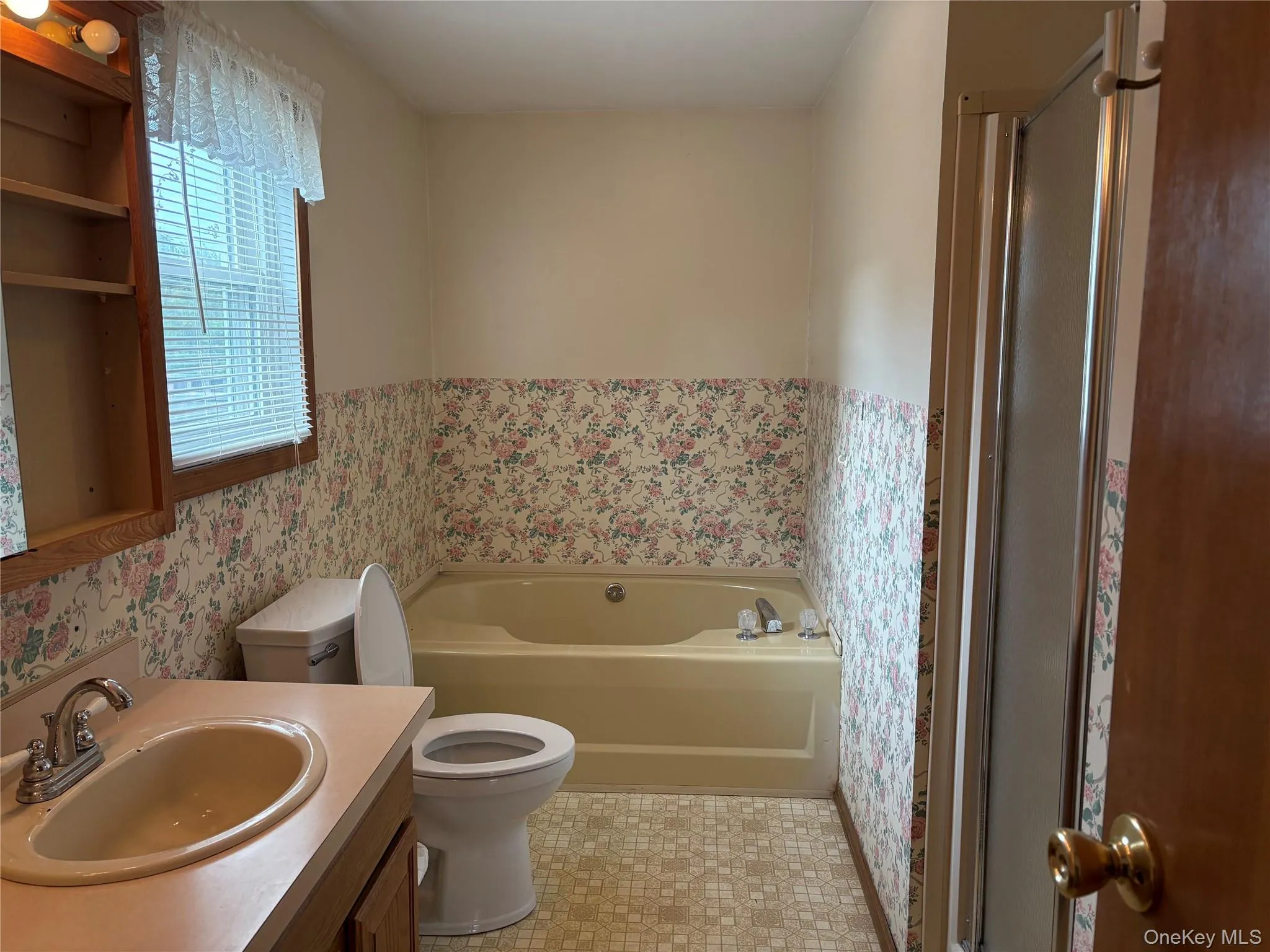 100 John Street, Saugerties, NY, 3 Bedrooms Bedrooms, 6 Rooms Rooms,2 BathroomsBathrooms,Residential,For Rent,John,0,1054276 100 John Street, Saugerties, NY, 3 Bedrooms Bedrooms, 6 Rooms Rooms,2 BathroomsBathrooms,Residential,For Rent,John,0,1054276