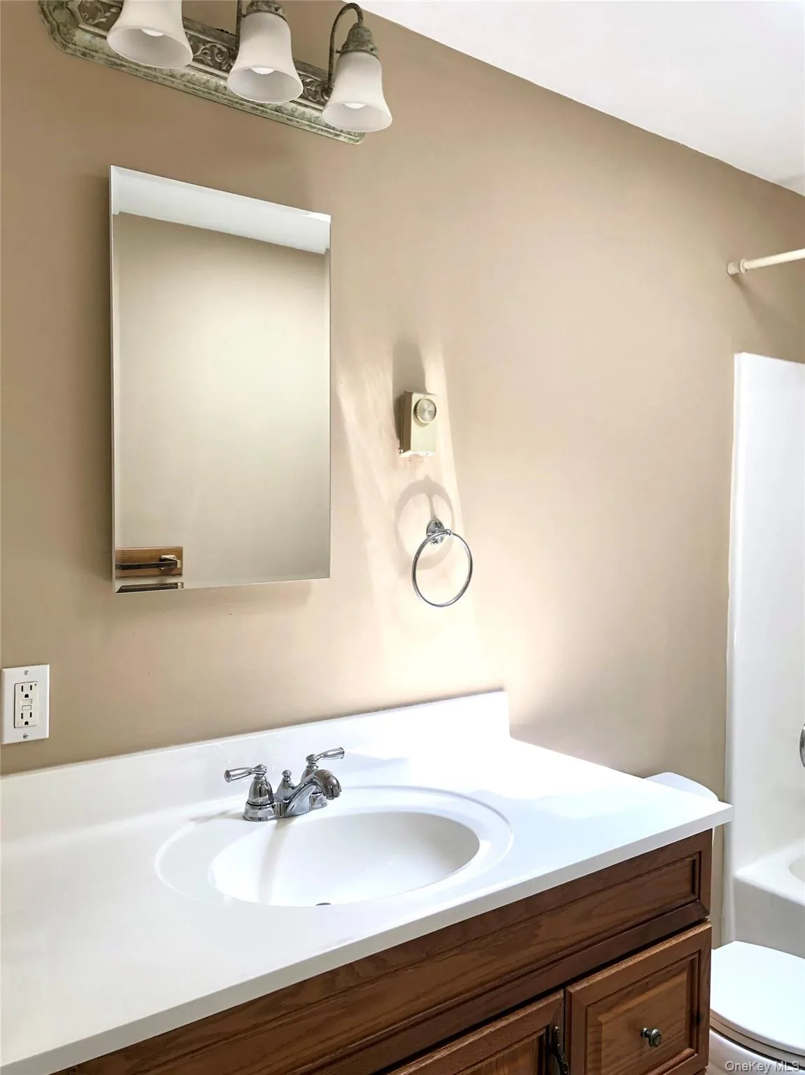 242 Peekskill Hollow Road, Putnam Valley, NY, 2 Bedrooms Bedrooms, 4 Rooms Rooms,1 BathroomBathrooms,Residential Lease,For Rent,Peekskill Hollow,0,1054277 242 Peekskill Hollow Road, Putnam Valley, NY, 2 Bedrooms Bedrooms, 4 Rooms Rooms,1 BathroomBathrooms,Residential Lease,For Rent,Peekskill Hollow,0,1054277