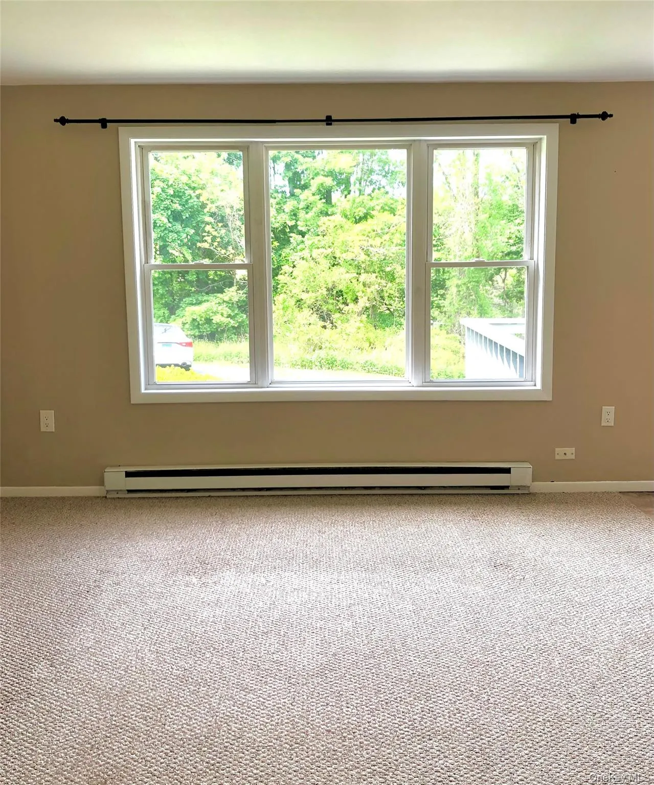 242 Peekskill Hollow Road, Putnam Valley, NY, 2 Bedrooms Bedrooms, 4 Rooms Rooms,1 BathroomBathrooms,Residential Lease,For Rent,Peekskill Hollow,0,1054277 242 Peekskill Hollow Road, Putnam Valley, NY, 2 Bedrooms Bedrooms, 4 Rooms Rooms,1 BathroomBathrooms,Residential Lease,For Rent,Peekskill Hollow,0,1054277