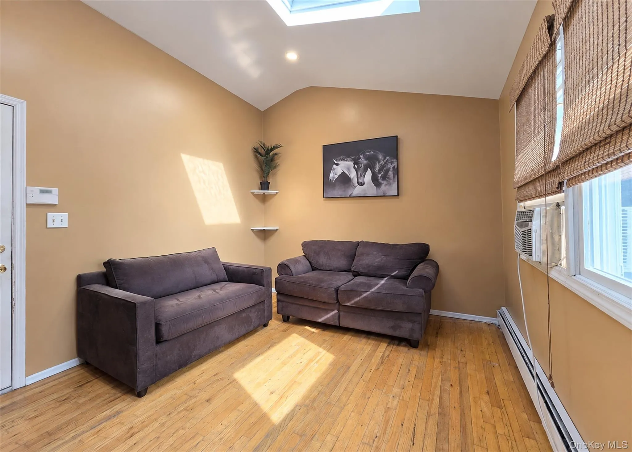 2 Renwick Road, Brookhaven, NY, 3 Bedrooms Bedrooms, 7 Rooms Rooms,2 BathroomsBathrooms,Residential,For Rent,Renwick,0,1054287 2 Renwick Road, Brookhaven, NY, 3 Bedrooms Bedrooms, 7 Rooms Rooms,2 BathroomsBathrooms,Residential,For Rent,Renwick,0,1054287
