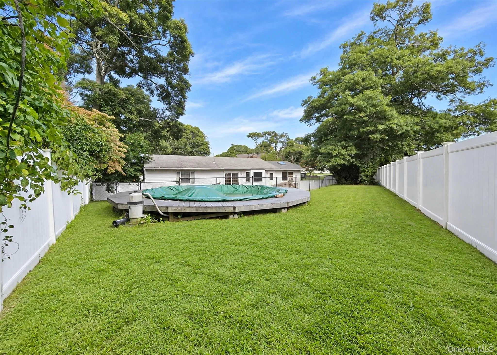 2 Renwick Road, Brookhaven, NY, 3 Bedrooms Bedrooms, 7 Rooms Rooms,2 BathroomsBathrooms,Residential,For Rent,Renwick,0,1054287 2 Renwick Road, Brookhaven, NY, 3 Bedrooms Bedrooms, 7 Rooms Rooms,2 BathroomsBathrooms,Residential,For Rent,Renwick,0,1054287