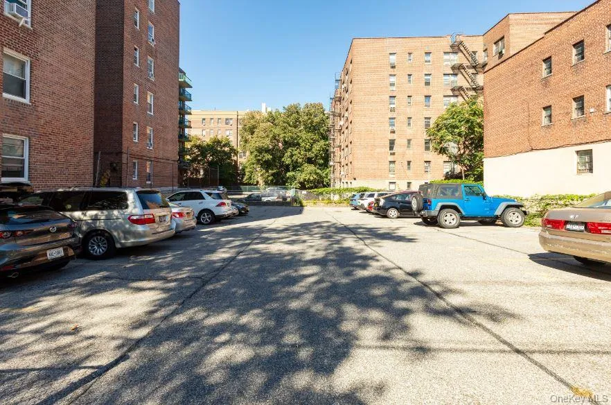 3215 Arlington Avenue, New York, NY, 1 Bedroom Bedrooms, 3 Rooms Rooms,1 BathroomBathrooms,Residential,For Rent,Arlington,0,1054290 3215 Arlington Avenue, New York, NY, 1 Bedroom Bedrooms, 3 Rooms Rooms,1 BathroomBathrooms,Residential,For Rent,Arlington,0,1054290