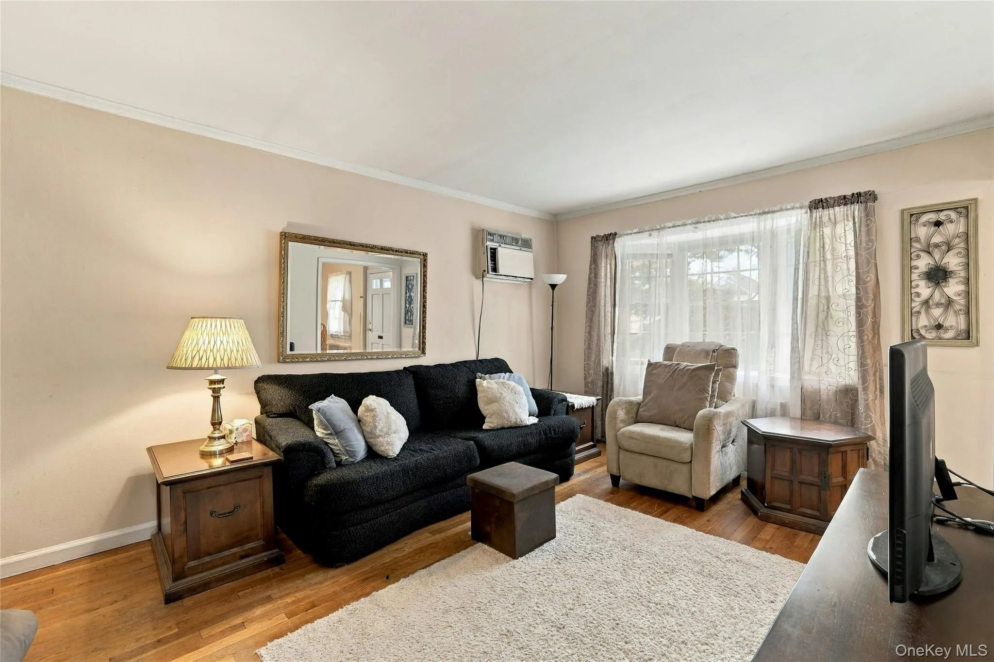 7954 264th Street, New York, NY, 4 Bedrooms Bedrooms, 6 Rooms Rooms,2 BathroomsBathrooms,Residential,For Rent,264th,0,1054291 7954 264th Street, New York, NY, 4 Bedrooms Bedrooms, 6 Rooms Rooms,2 BathroomsBathrooms,Residential,For Rent,264th,0,1054291