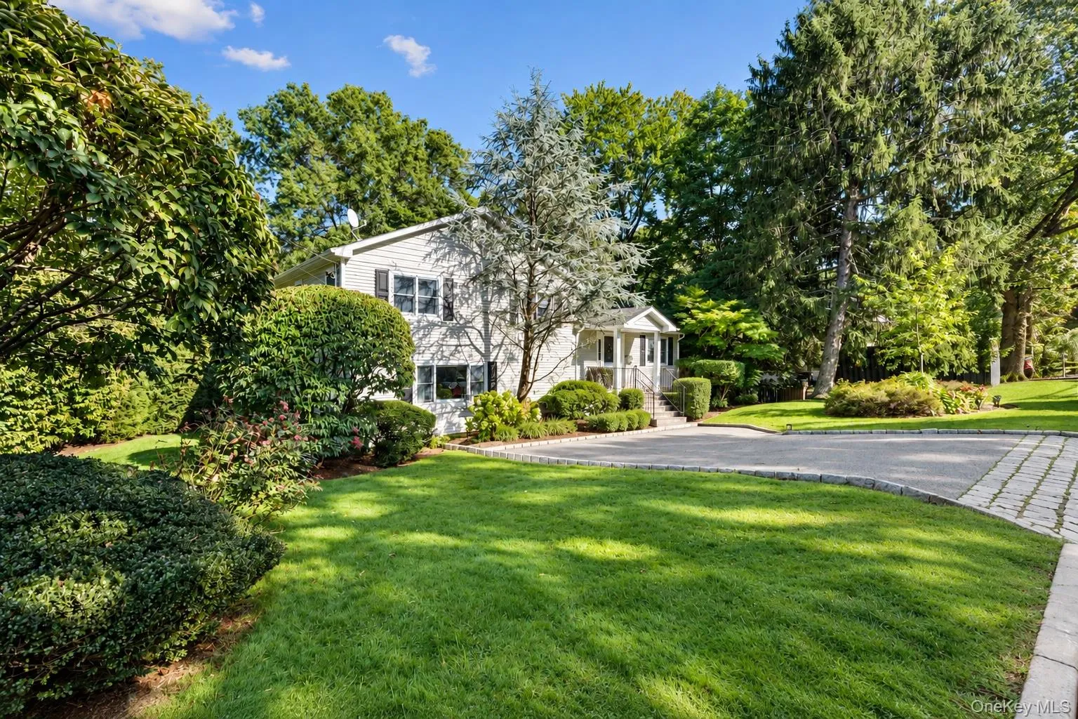 21 Sherbrooke Road, Greenburgh, NY, 4 Bedrooms Bedrooms, 10 Rooms Rooms,3 BathroomsBathrooms,Residential,For Rent,Sherbrooke,0,1054297 21 Sherbrooke Road, Greenburgh, NY, 4 Bedrooms Bedrooms, 10 Rooms Rooms,3 BathroomsBathrooms,Residential,For Rent,Sherbrooke,0,1054297