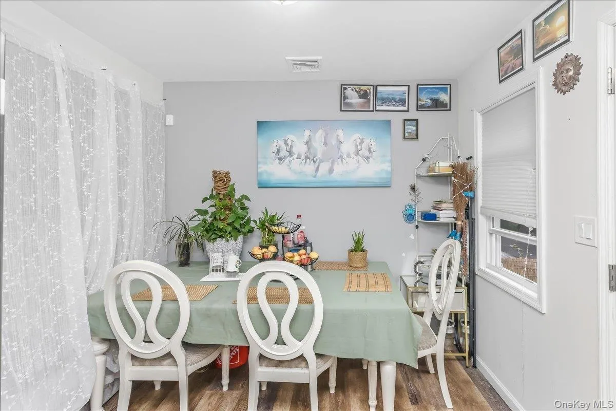 761 Provost Avenue, Brookhaven, NY, 3 Bedrooms Bedrooms, 5 Rooms Rooms,1 BathroomBathrooms,Residential,For Rent,Provost,0,1054306 761 Provost Avenue, Brookhaven, NY, 3 Bedrooms Bedrooms, 5 Rooms Rooms,1 BathroomBathrooms,Residential,For Rent,Provost,0,1054306