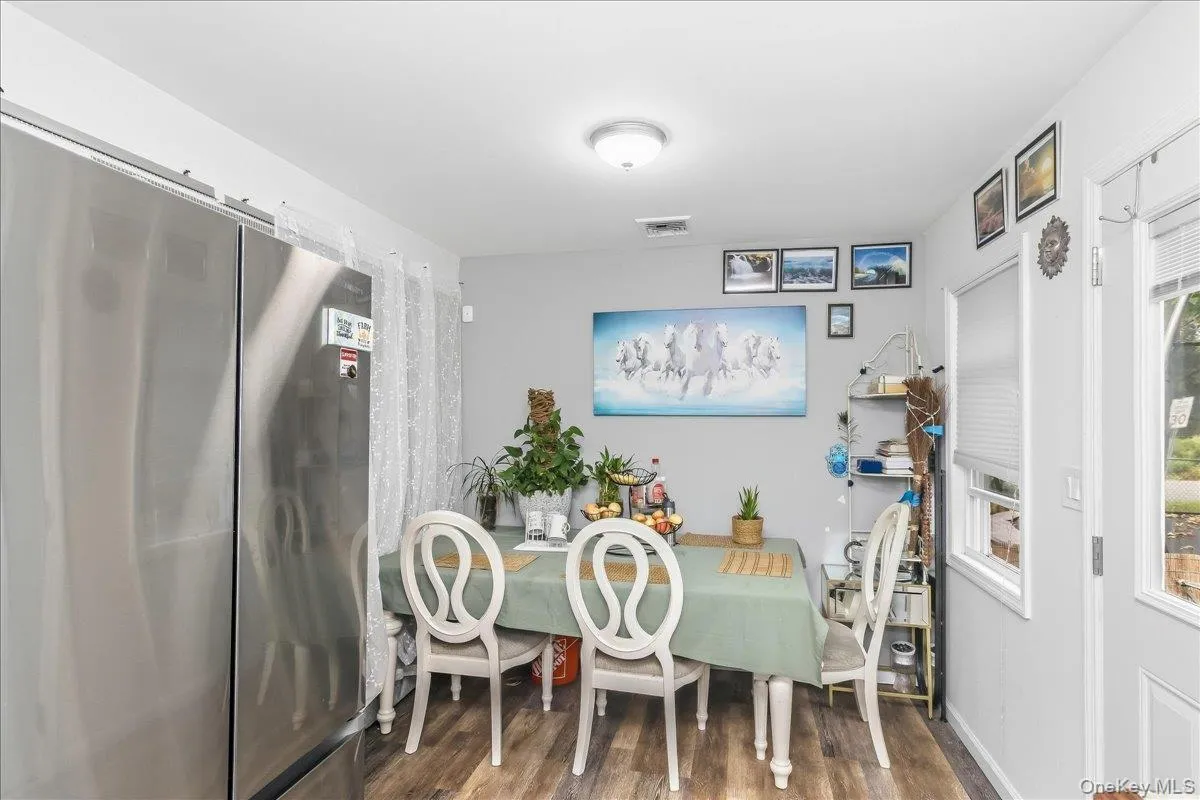 761 Provost Avenue, Brookhaven, NY, 3 Bedrooms Bedrooms, 5 Rooms Rooms,1 BathroomBathrooms,Residential,For Rent,Provost,0,1054306 761 Provost Avenue, Brookhaven, NY, 3 Bedrooms Bedrooms, 5 Rooms Rooms,1 BathroomBathrooms,Residential,For Rent,Provost,0,1054306