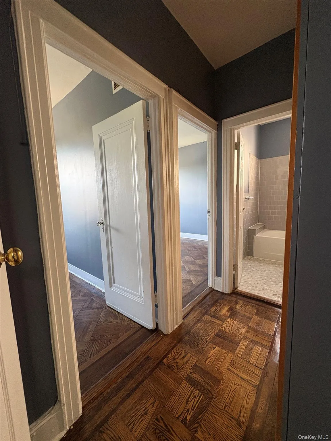 50-56 41st Street, New York, NY, 4 Bedrooms Bedrooms, 6 Rooms Rooms,1 BathroomBathrooms,Residential Lease,For Rent,41st,0,1054310 50-56 41st Street, New York, NY, 4 Bedrooms Bedrooms, 6 Rooms Rooms,1 BathroomBathrooms,Residential Lease,For Rent,41st,0,1054310