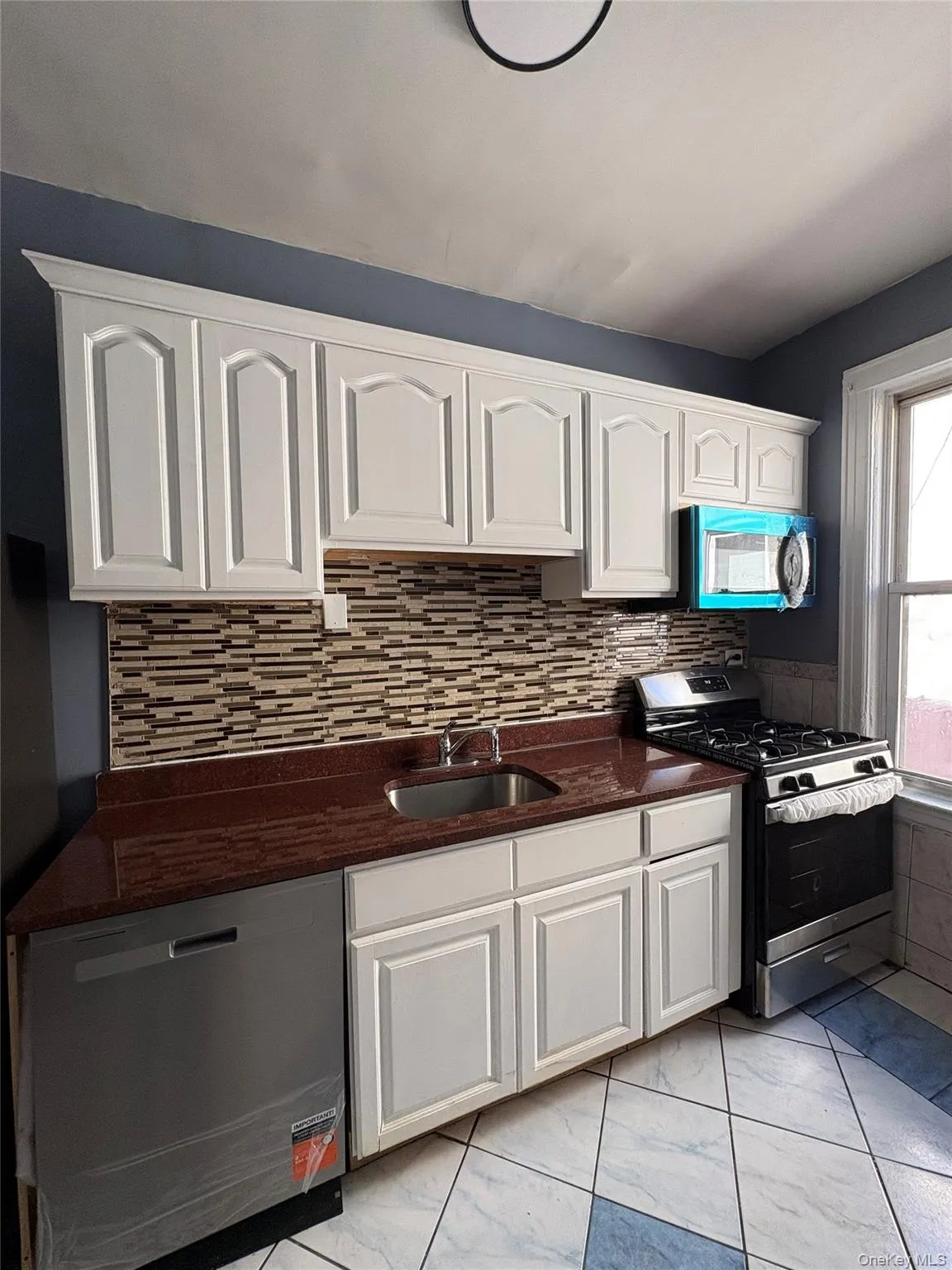 50-56 41st Street, New York, NY, 4 Bedrooms Bedrooms, 6 Rooms Rooms,1 BathroomBathrooms,Residential Lease,For Rent,41st,0,1054310 50-56 41st Street, New York, NY, 4 Bedrooms Bedrooms, 6 Rooms Rooms,1 BathroomBathrooms,Residential Lease,For Rent,41st,0,1054310