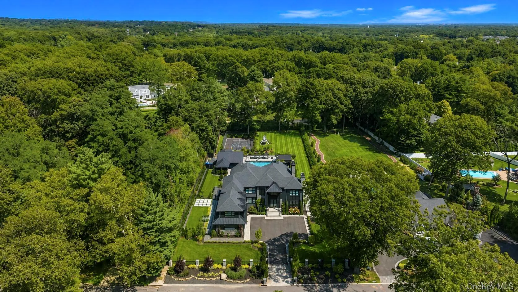 13 Sleepy Hollow Lane, Huntington, NY, 5 Bedrooms Bedrooms, 16 Rooms Rooms,4 BathroomsBathrooms,Residential,For Rent,Sleepy Hollow,0,1054317 13 Sleepy Hollow Lane, Huntington, NY, 5 Bedrooms Bedrooms, 16 Rooms Rooms,4 BathroomsBathrooms,Residential,For Rent,Sleepy Hollow,0,1054317