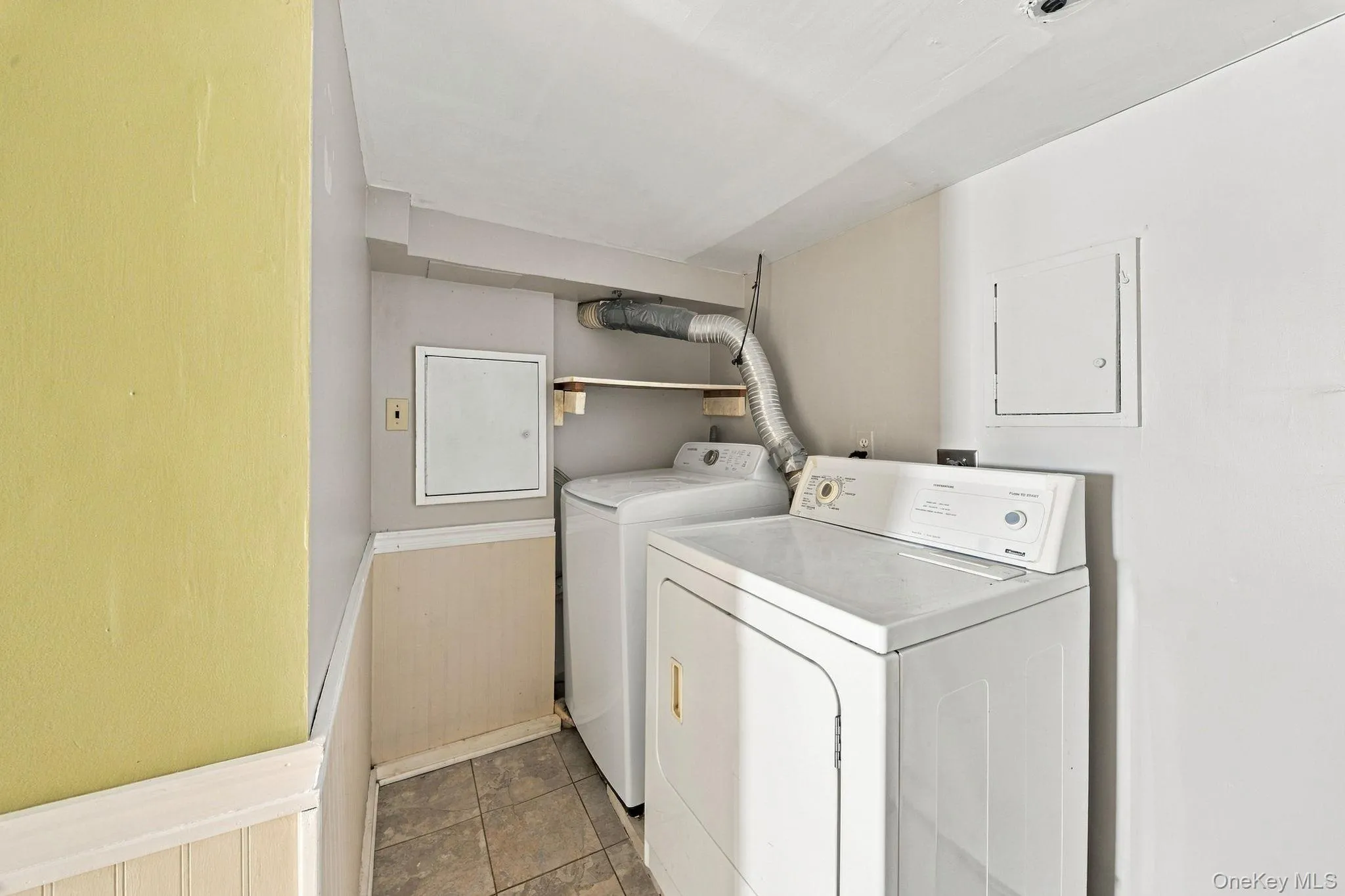 121 First Road, Wappinger, NY, 4 Bedrooms Bedrooms, 8 Rooms Rooms,1 BathroomBathrooms,Residential,For Rent,First,0,1054319 121 First Road, Wappinger, NY, 4 Bedrooms Bedrooms, 8 Rooms Rooms,1 BathroomBathrooms,Residential,For Rent,First,0,1054319