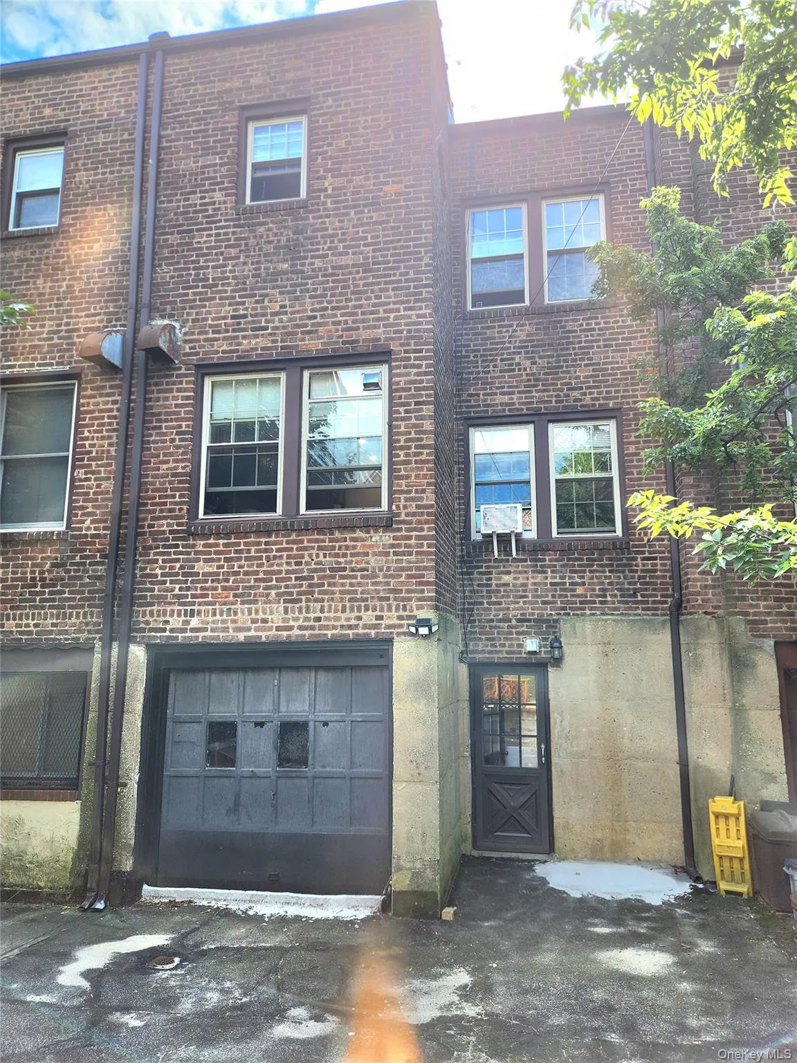 21417 45th Drive, New York, NY, 3 Bedrooms Bedrooms, 8 Rooms Rooms,2 BathroomsBathrooms,Residential,For Rent,45th,0,1054320 21417 45th Drive, New York, NY, 3 Bedrooms Bedrooms, 8 Rooms Rooms,2 BathroomsBathrooms,Residential,For Rent,45th,0,1054320