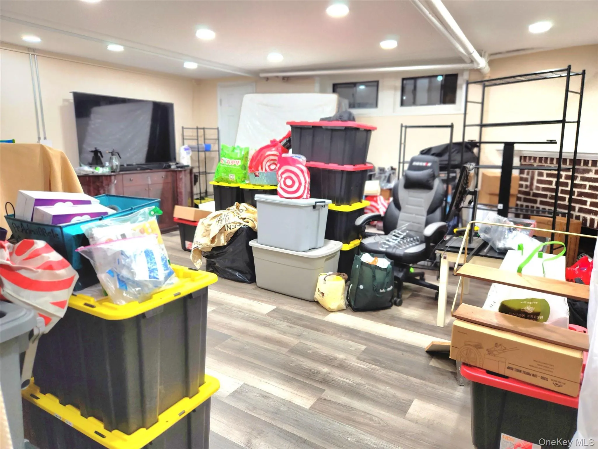 21417 45th Drive, New York, NY, 3 Bedrooms Bedrooms, 8 Rooms Rooms,2 BathroomsBathrooms,Residential,For Rent,45th,0,1054320 21417 45th Drive, New York, NY, 3 Bedrooms Bedrooms, 8 Rooms Rooms,2 BathroomsBathrooms,Residential,For Rent,45th,0,1054320