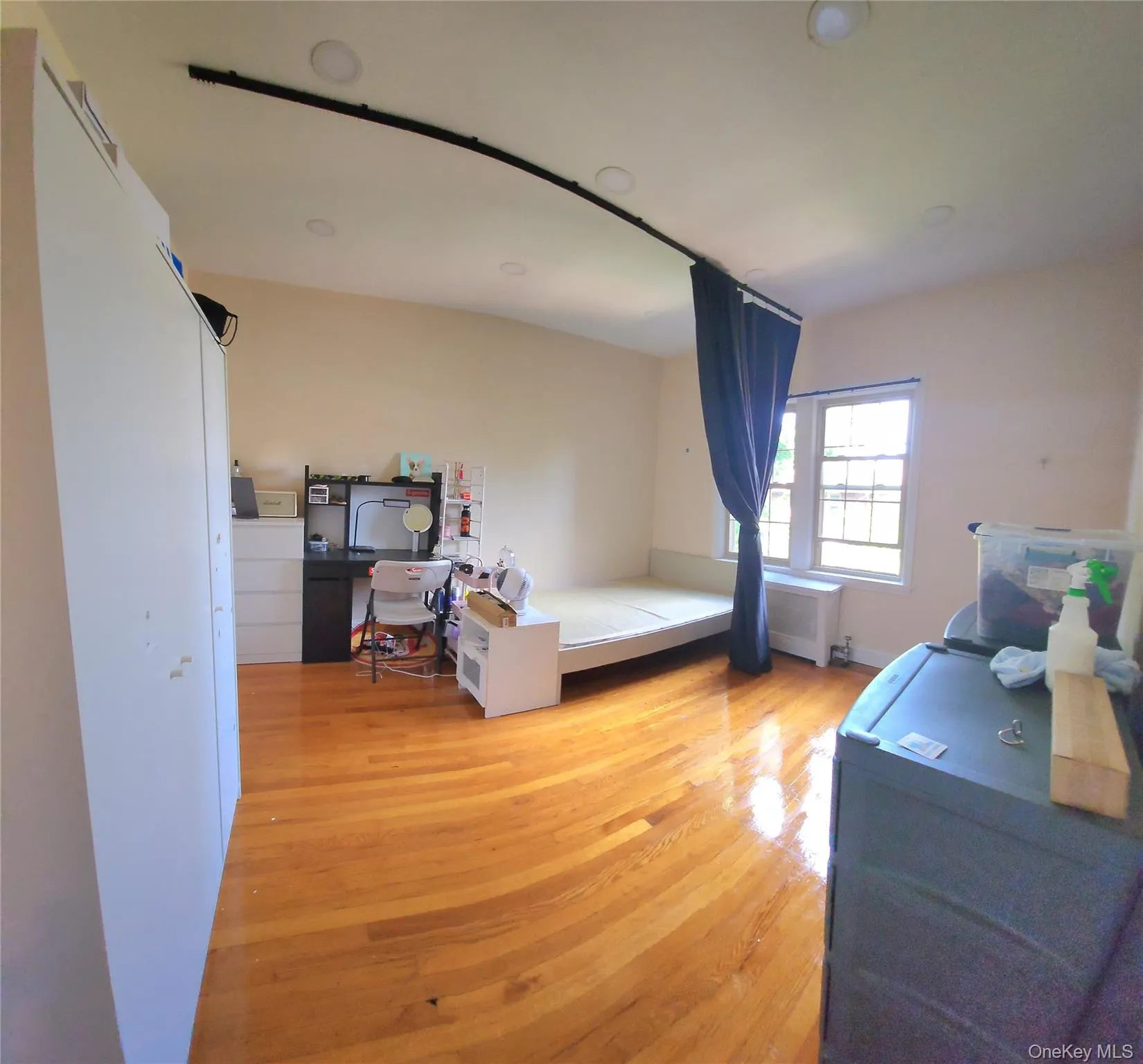 21417 45th Drive, New York, NY, 3 Bedrooms Bedrooms, 8 Rooms Rooms,2 BathroomsBathrooms,Residential,For Rent,45th,0,1054320 21417 45th Drive, New York, NY, 3 Bedrooms Bedrooms, 8 Rooms Rooms,2 BathroomsBathrooms,Residential,For Rent,45th,0,1054320