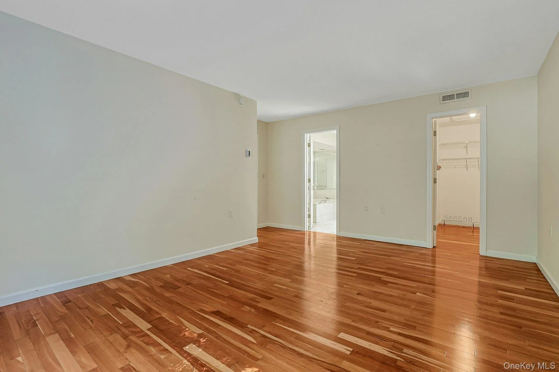 569 Heritage Hills Dr, Somers, NY, 2 Bedrooms Bedrooms, 5 Rooms Rooms,2 BathroomsBathrooms,Residential,For Rent,Heritage Hills Dr,0,1054321 569 Heritage Hills Dr, Somers, NY, 2 Bedrooms Bedrooms, 5 Rooms Rooms,2 BathroomsBathrooms,Residential,For Rent,Heritage Hills Dr,0,1054321