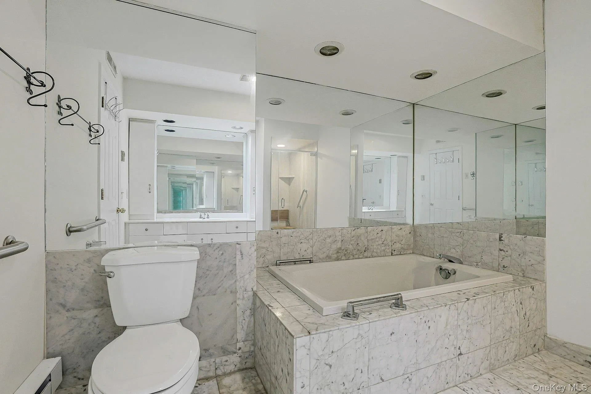 569 Heritage Hills Dr, Somers, NY, 2 Bedrooms Bedrooms, 5 Rooms Rooms,2 BathroomsBathrooms,Residential,For Rent,Heritage Hills Dr,0,1054321 569 Heritage Hills Dr, Somers, NY, 2 Bedrooms Bedrooms, 5 Rooms Rooms,2 BathroomsBathrooms,Residential,For Rent,Heritage Hills Dr,0,1054321