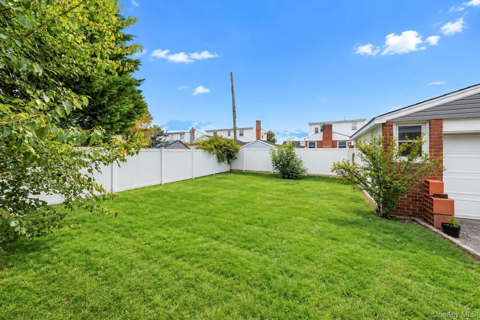 30 Mc Alester Avenue, Oyster Bay, NY, 4 Bedrooms Bedrooms, 8 Rooms Rooms,3 BathroomsBathrooms,Residential,For Rent,Mc Alester,0,1054322 30 Mc Alester Avenue, Oyster Bay, NY, 4 Bedrooms Bedrooms, 8 Rooms Rooms,3 BathroomsBathrooms,Residential,For Rent,Mc Alester,0,1054322