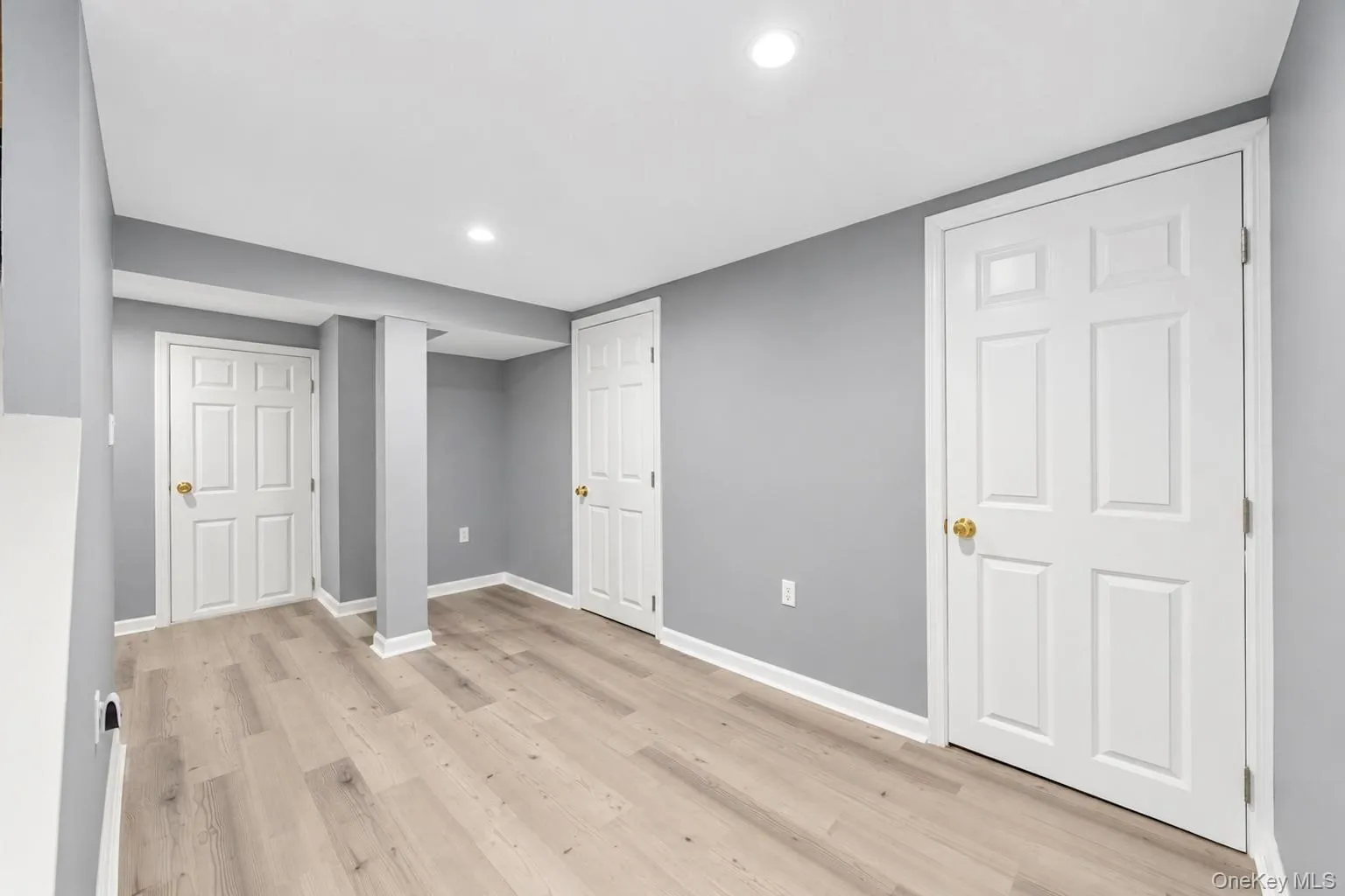 30 Mc Alester Avenue, Oyster Bay, NY, 4 Bedrooms Bedrooms, 8 Rooms Rooms,3 BathroomsBathrooms,Residential,For Rent,Mc Alester,0,1054322 30 Mc Alester Avenue, Oyster Bay, NY, 4 Bedrooms Bedrooms, 8 Rooms Rooms,3 BathroomsBathrooms,Residential,For Rent,Mc Alester,0,1054322