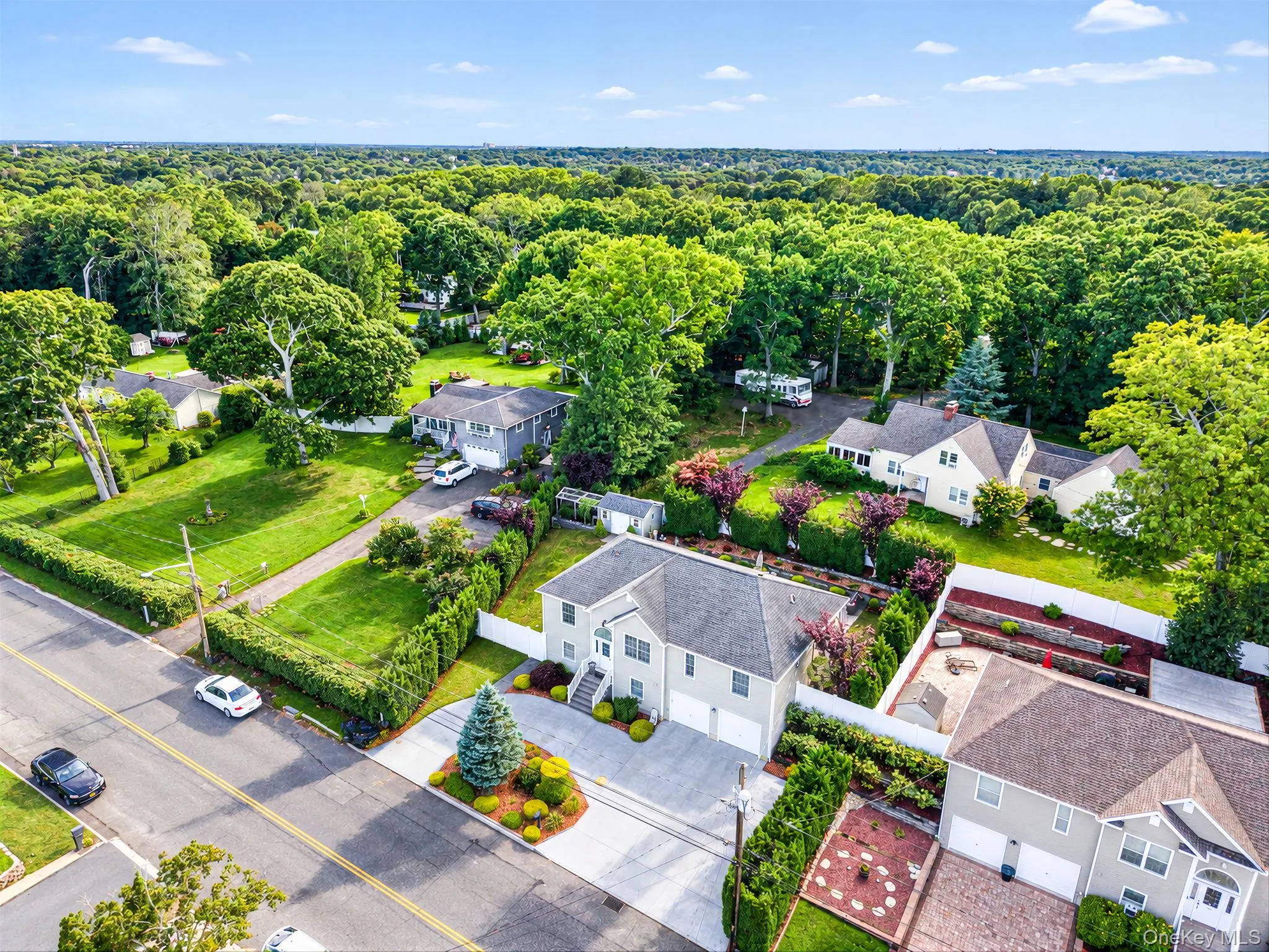 38 Cleary Road, Brookhaven, NY, 4 Bedrooms Bedrooms, 12 Rooms Rooms,3 BathroomsBathrooms,Residential,For Rent,Cleary,0,1054325 38 Cleary Road, Brookhaven, NY, 4 Bedrooms Bedrooms, 12 Rooms Rooms,3 BathroomsBathrooms,Residential,For Rent,Cleary,0,1054325