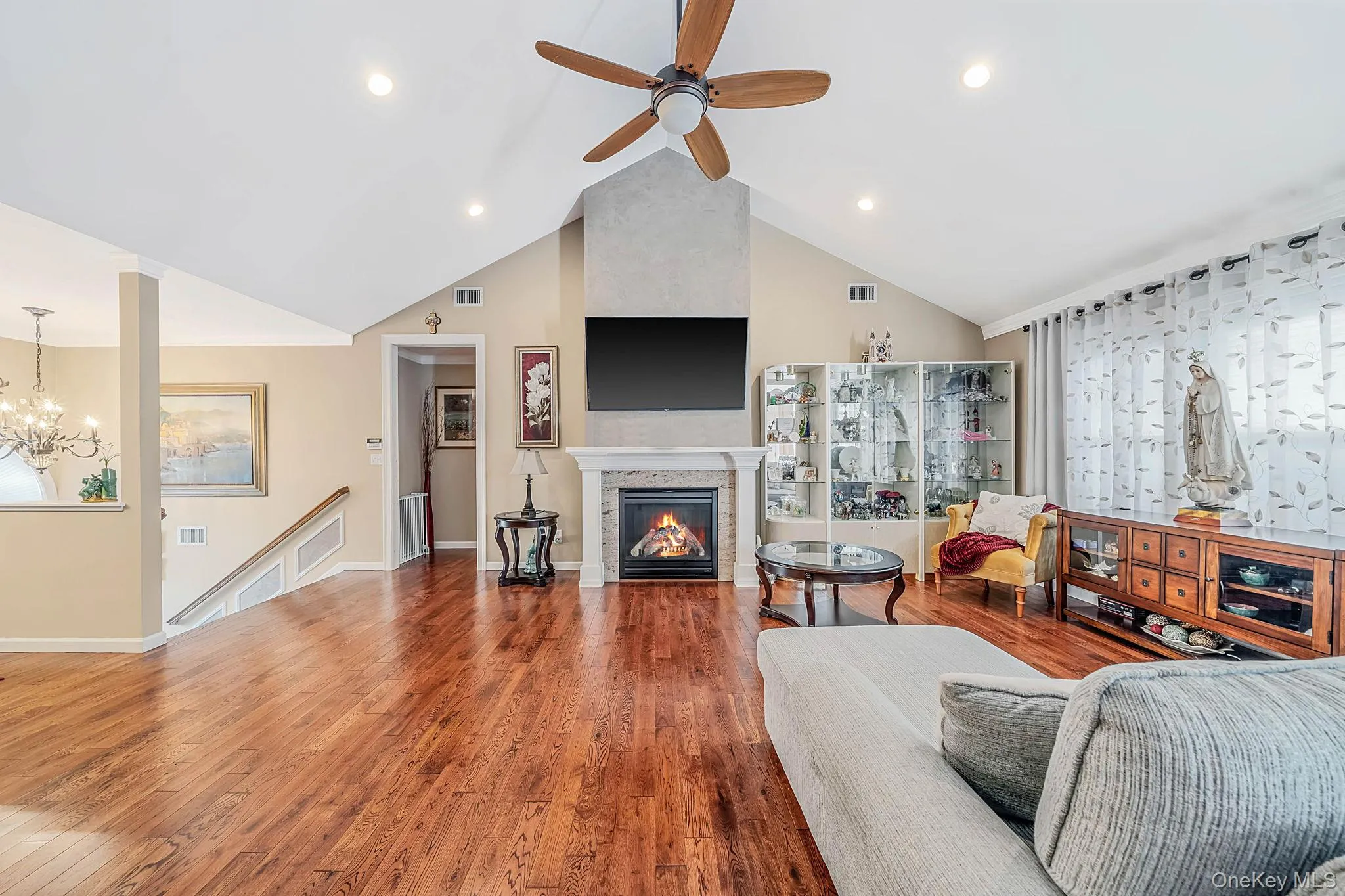 38 Cleary Road, Brookhaven, NY, 4 Bedrooms Bedrooms, 12 Rooms Rooms,3 BathroomsBathrooms,Residential,For Rent,Cleary,0,1054325 38 Cleary Road, Brookhaven, NY, 4 Bedrooms Bedrooms, 12 Rooms Rooms,3 BathroomsBathrooms,Residential,For Rent,Cleary,0,1054325