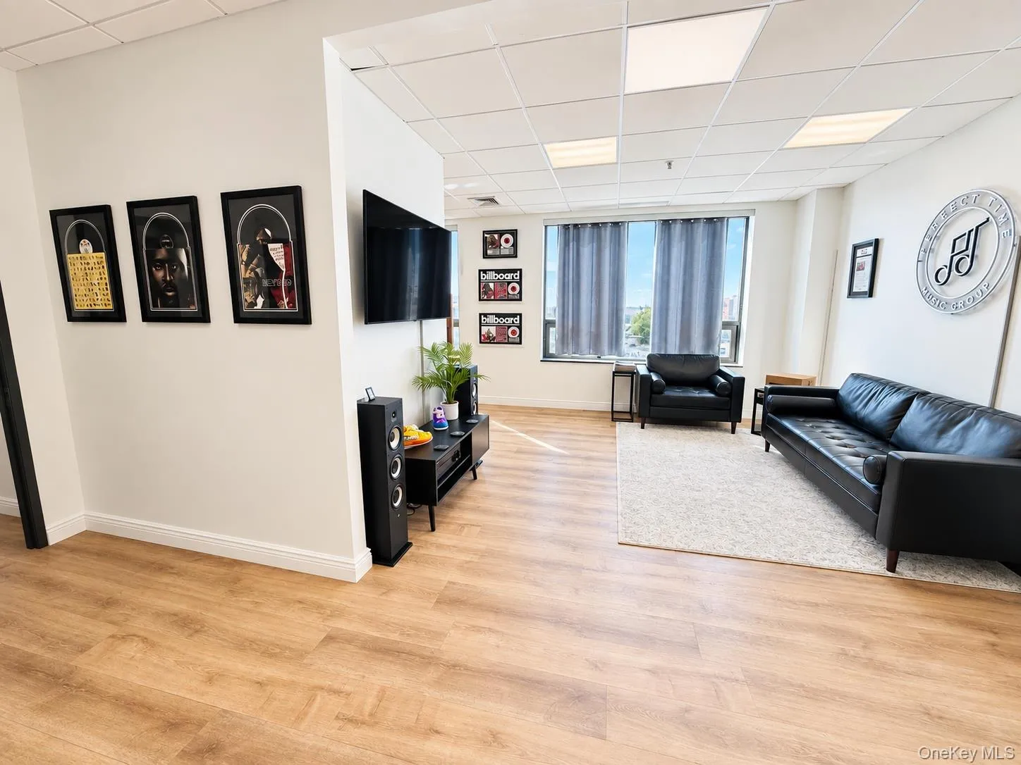 189 Sunrise Highway, Hempstead, NY, ,Commercial Lease,For Rent,Sunrise,0,1054326 189 Sunrise Highway, Hempstead, NY, ,Commercial Lease,For Rent,Sunrise,0,1054326