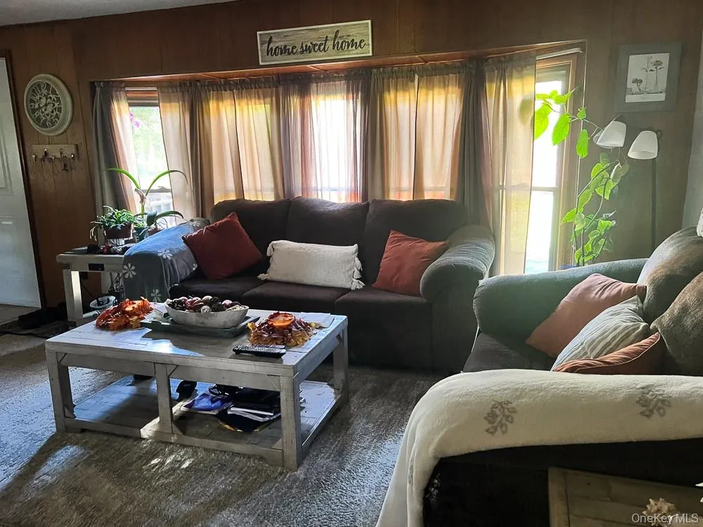 166 Seeman Road, Neversink, NY, 5 Bedrooms Bedrooms, 13 Rooms Rooms,2 BathroomsBathrooms,Residential,For Rent,Seeman,0,1054327 166 Seeman Road, Neversink, NY, 5 Bedrooms Bedrooms, 13 Rooms Rooms,2 BathroomsBathrooms,Residential,For Rent,Seeman,0,1054327