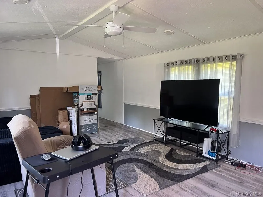166 Seeman Road, Neversink, NY, 5 Bedrooms Bedrooms, 13 Rooms Rooms,2 BathroomsBathrooms,Residential,For Rent,Seeman,0,1054327 166 Seeman Road, Neversink, NY, 5 Bedrooms Bedrooms, 13 Rooms Rooms,2 BathroomsBathrooms,Residential,For Rent,Seeman,0,1054327