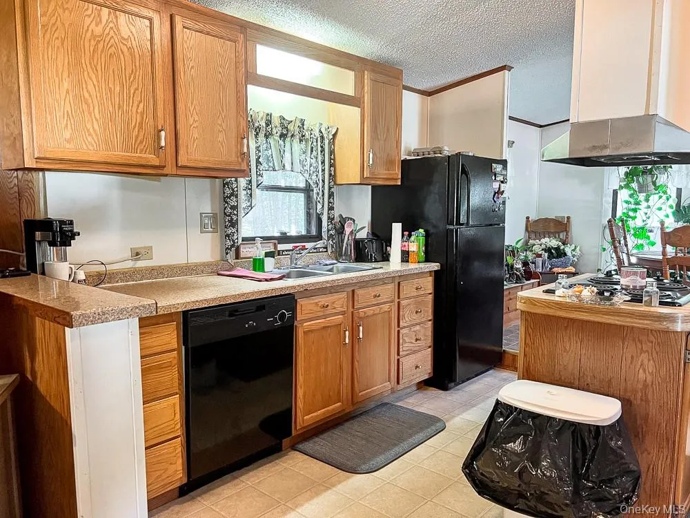 166 Seeman Road, Neversink, NY, 5 Bedrooms Bedrooms, 13 Rooms Rooms,2 BathroomsBathrooms,Residential,For Rent,Seeman,0,1054327 166 Seeman Road, Neversink, NY, 5 Bedrooms Bedrooms, 13 Rooms Rooms,2 BathroomsBathrooms,Residential,For Rent,Seeman,0,1054327
