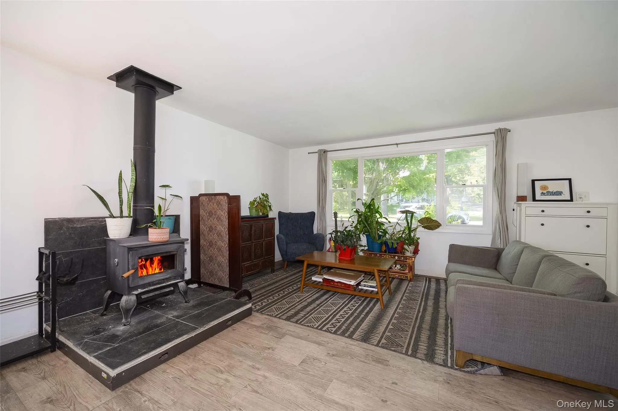 44 Woods Road, Red Hook, NY, 3 Bedrooms Bedrooms, 9 Rooms Rooms,2 BathroomsBathrooms,Residential,For Rent,Woods,0,1054333 44 Woods Road, Red Hook, NY, 3 Bedrooms Bedrooms, 9 Rooms Rooms,2 BathroomsBathrooms,Residential,For Rent,Woods,0,1054333