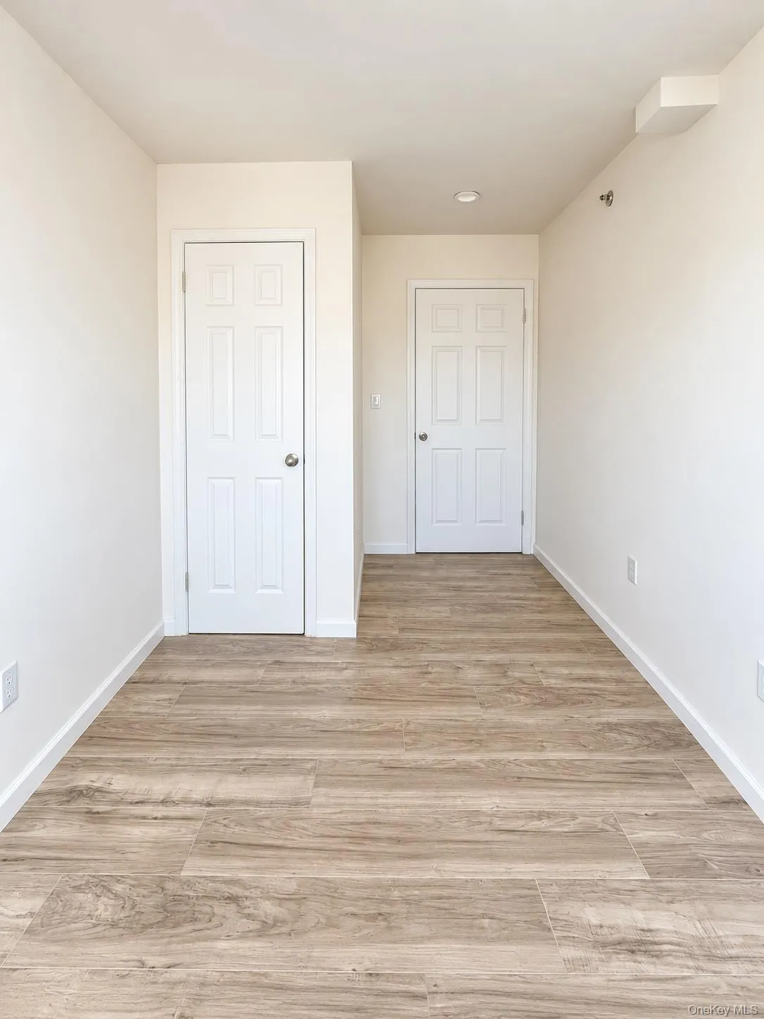 7617 46th Avenue, New York, NY, 2 Bedrooms Bedrooms, 6 Rooms Rooms,2 BathroomsBathrooms,Residential,For Rent,46th,0,1054336 7617 46th Avenue, New York, NY, 2 Bedrooms Bedrooms, 6 Rooms Rooms,2 BathroomsBathrooms,Residential,For Rent,46th,0,1054336