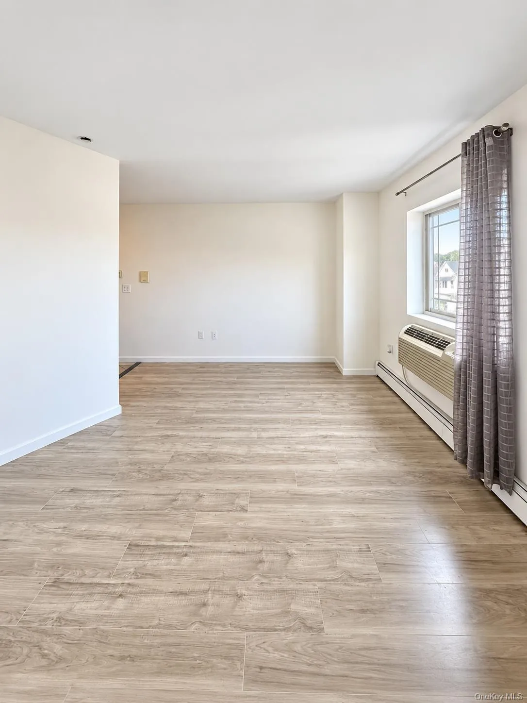 7617 46th Avenue, New York, NY, 2 Bedrooms Bedrooms, 6 Rooms Rooms,2 BathroomsBathrooms,Residential,For Rent,46th,0,1054336 7617 46th Avenue, New York, NY, 2 Bedrooms Bedrooms, 6 Rooms Rooms,2 BathroomsBathrooms,Residential,For Rent,46th,0,1054336