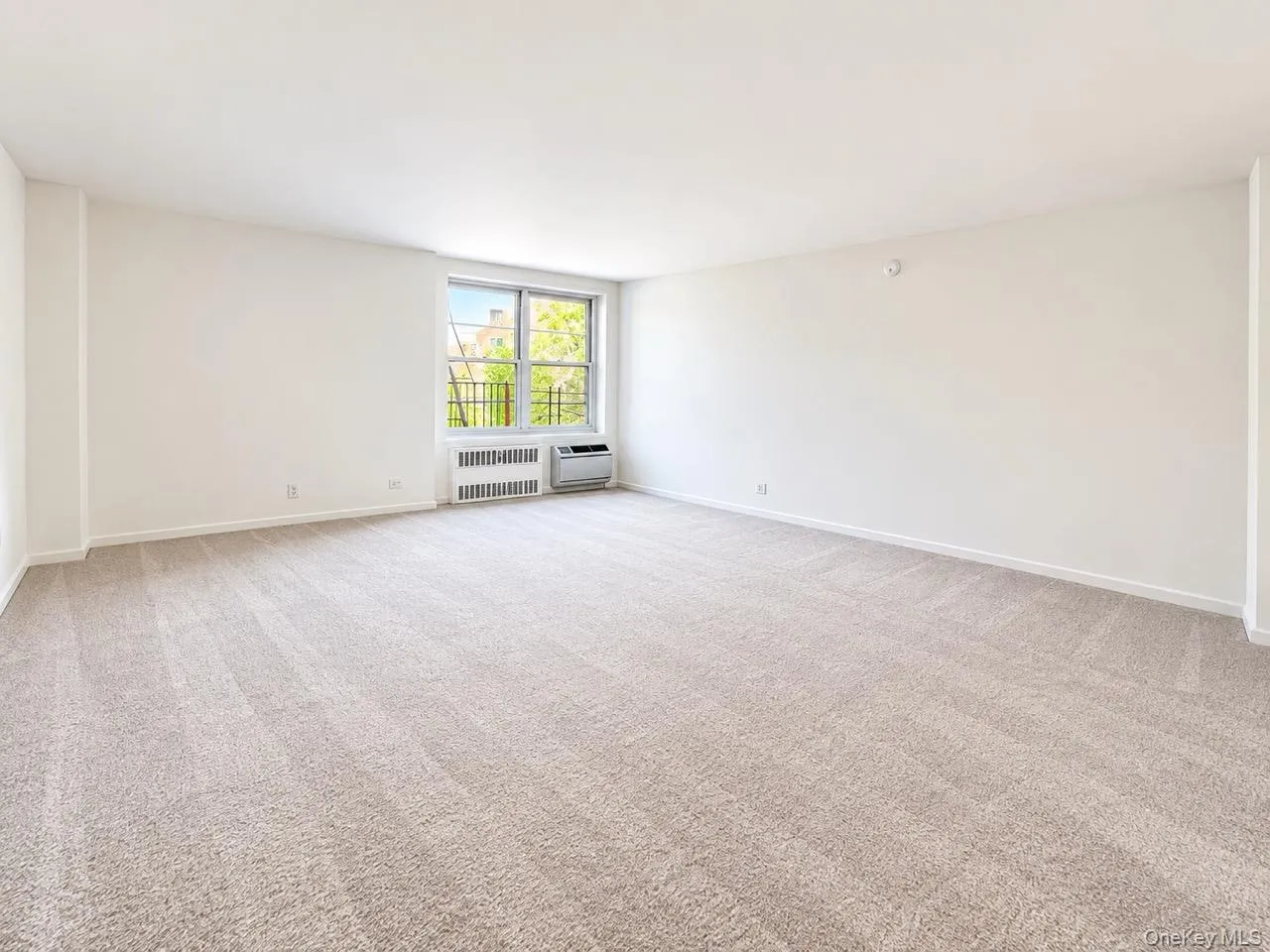 142-05 Roosevelt Avenue, New York, NY, 3 Rooms Rooms,1 BathroomBathrooms,Residential,For Rent,Roosevelt Avenue,0,1054337 142-05 Roosevelt Avenue, New York, NY, 3 Rooms Rooms,1 BathroomBathrooms,Residential,For Rent,Roosevelt Avenue,0,1054337