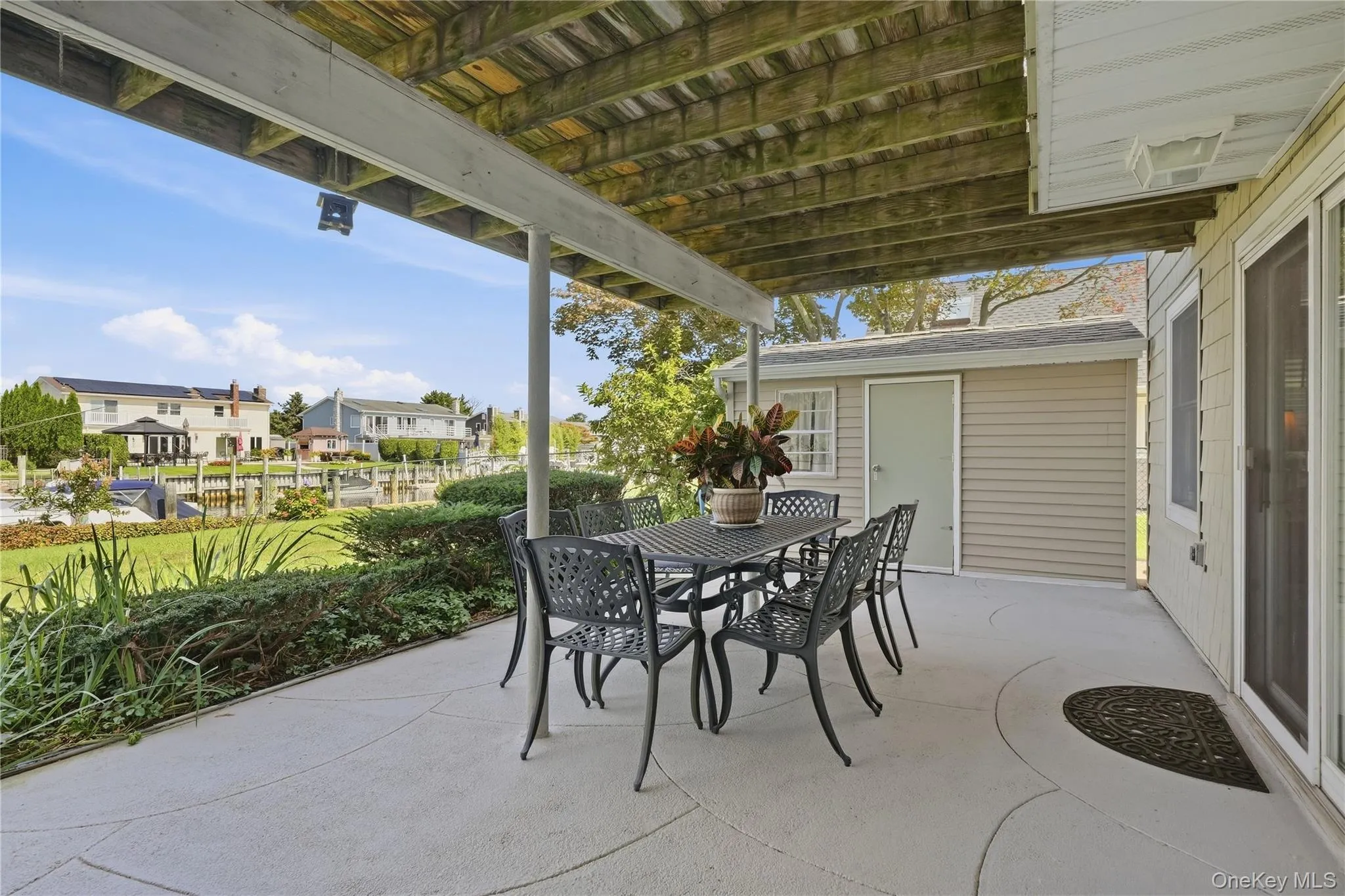 121 Drake Court, Islip, NY, 5 Bedrooms Bedrooms, 8 Rooms Rooms,3 BathroomsBathrooms,Residential,For Rent,Drake,0,1054341 121 Drake Court, Islip, NY, 5 Bedrooms Bedrooms, 8 Rooms Rooms,3 BathroomsBathrooms,Residential,For Rent,Drake,0,1054341